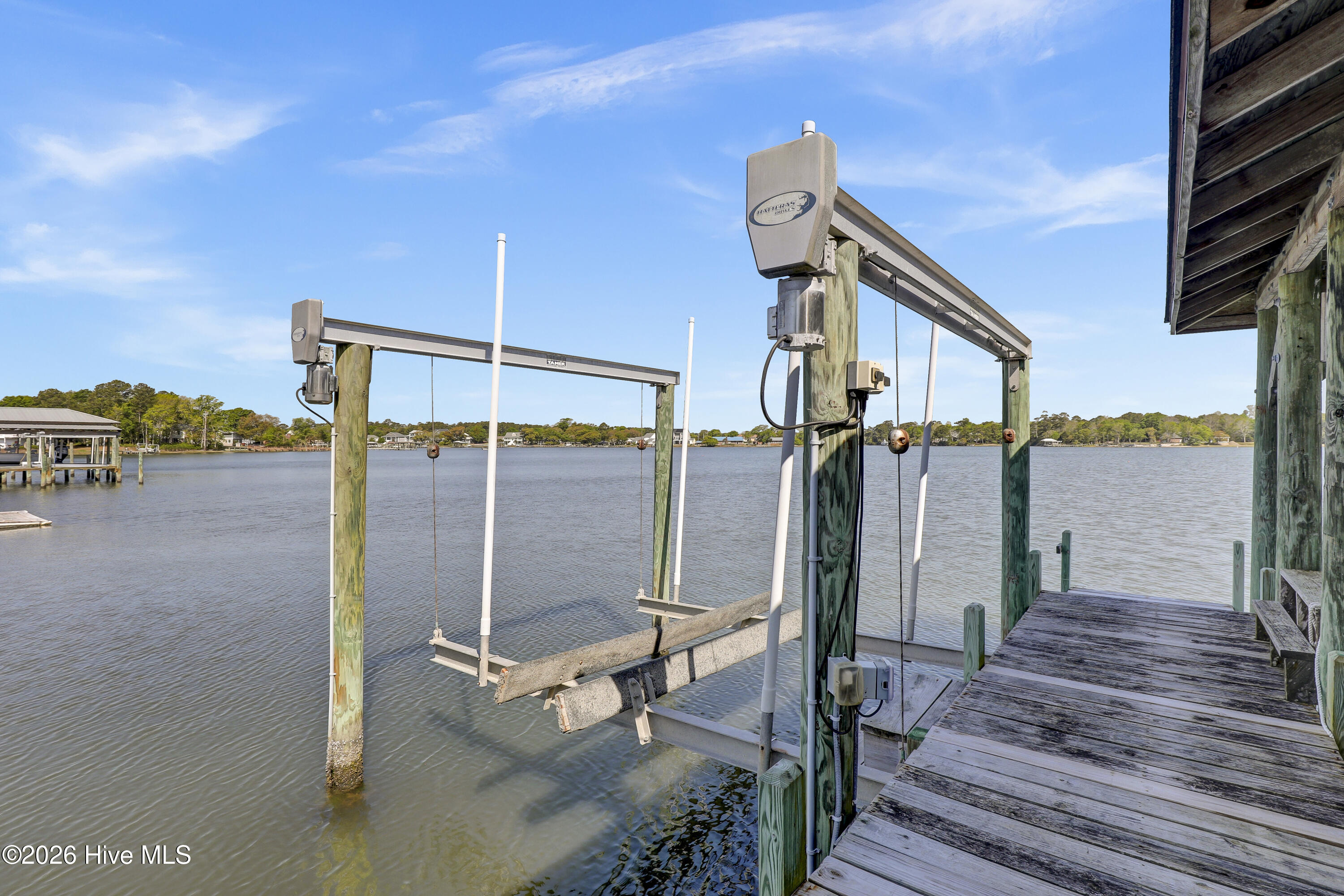 100566573 | Photo 27