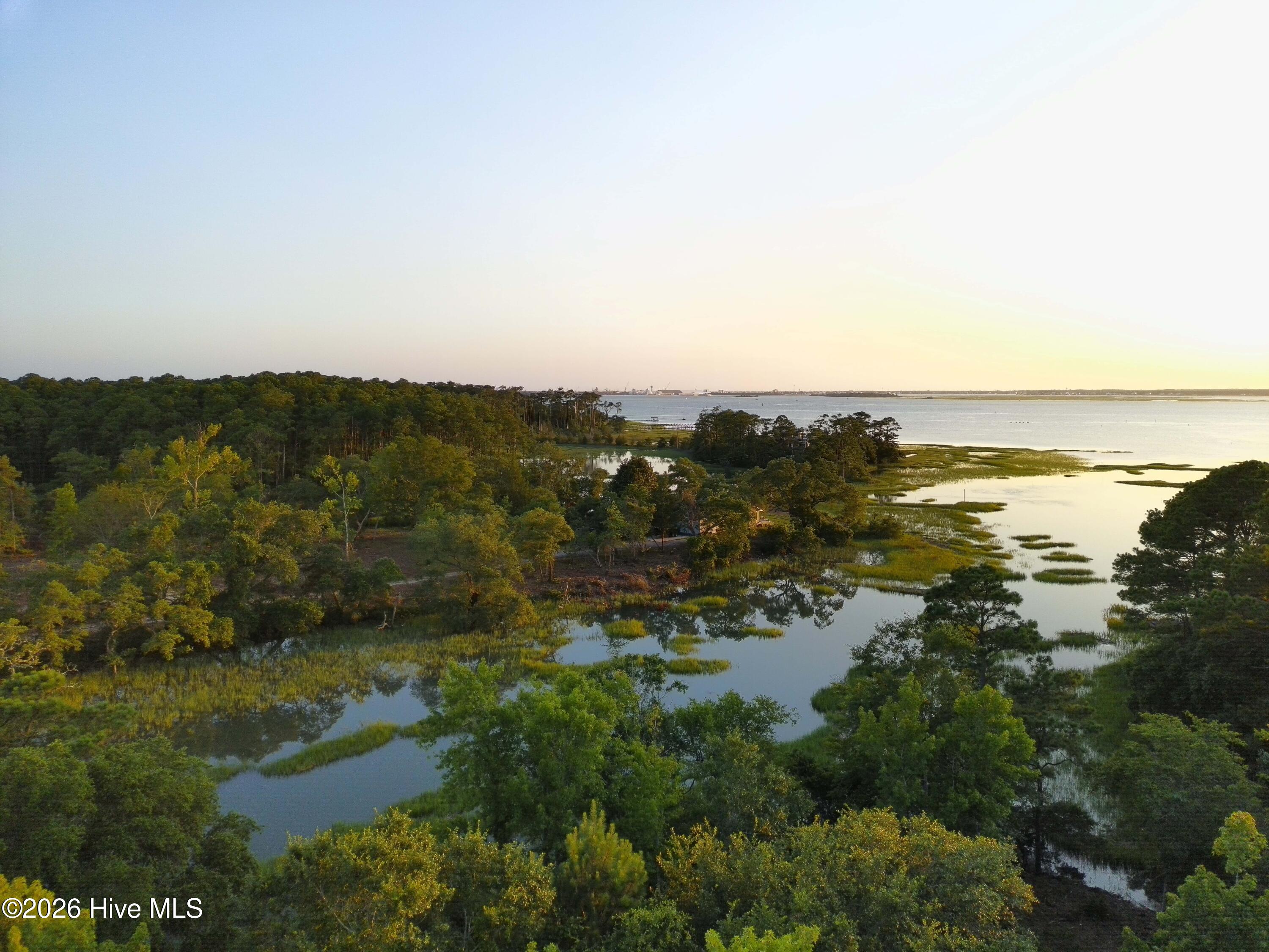 851 1 Highway 101,Beaufort