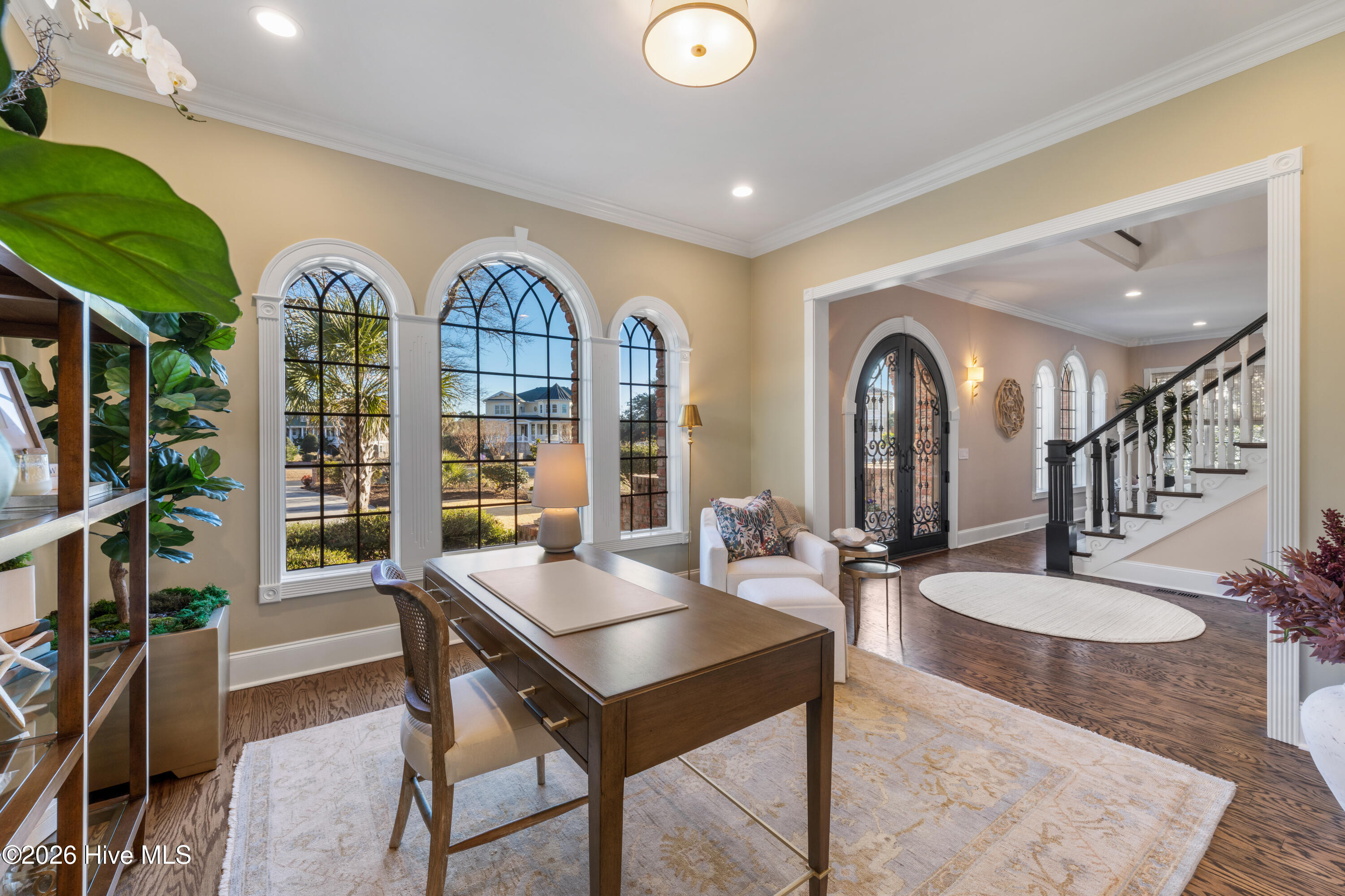 100549832 | Photo 13