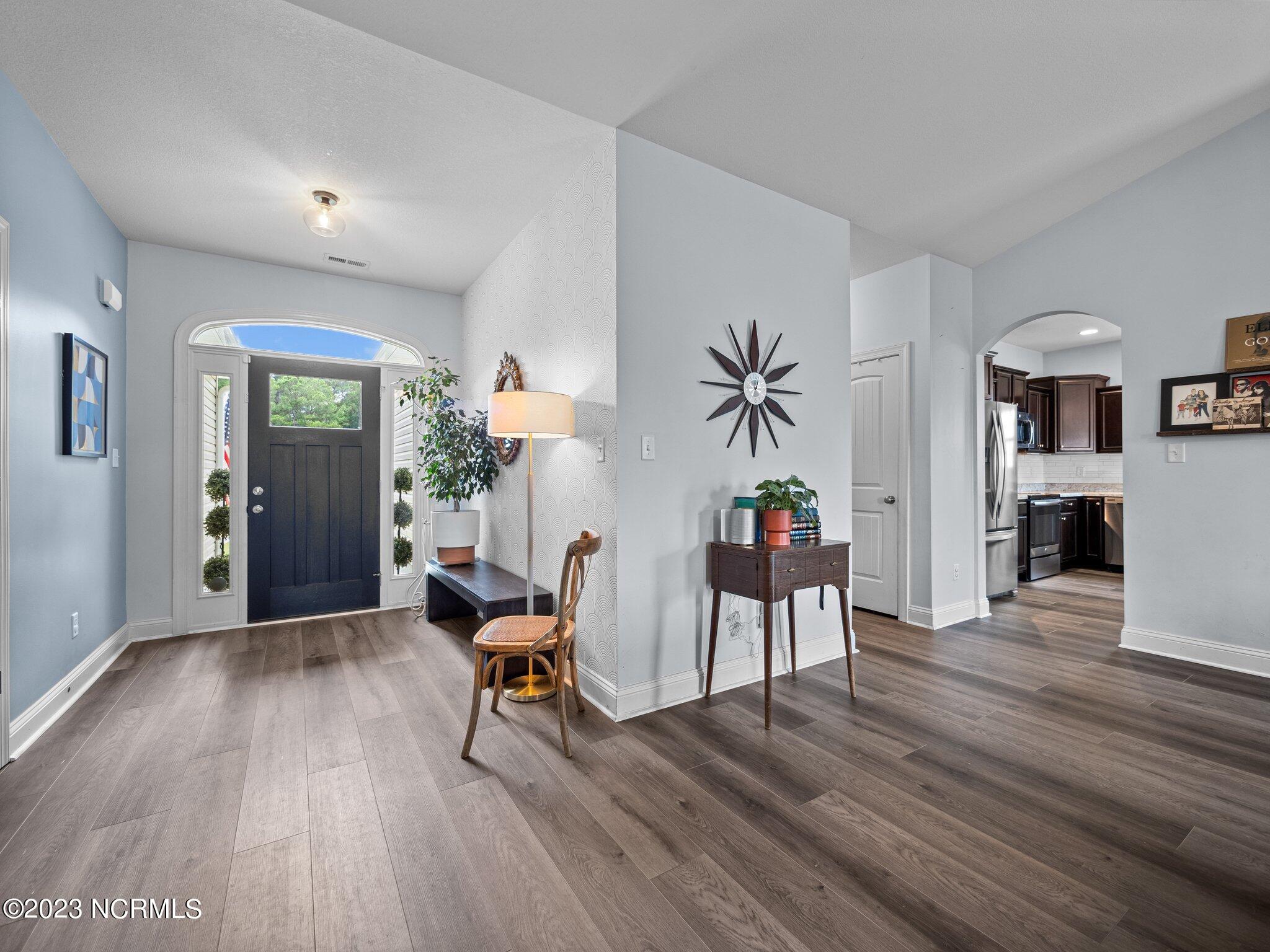 100552658 | Photo 36