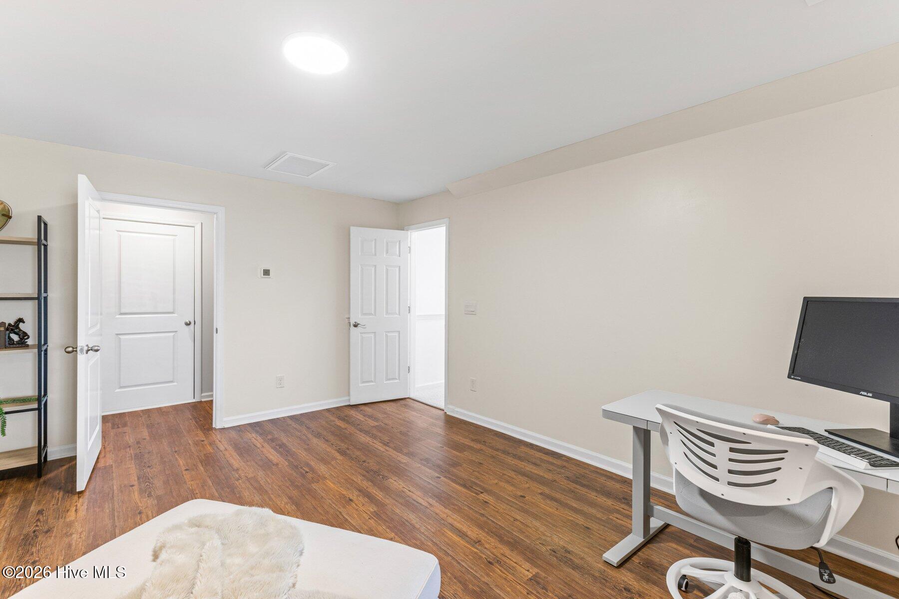 100558018 | Photo 19