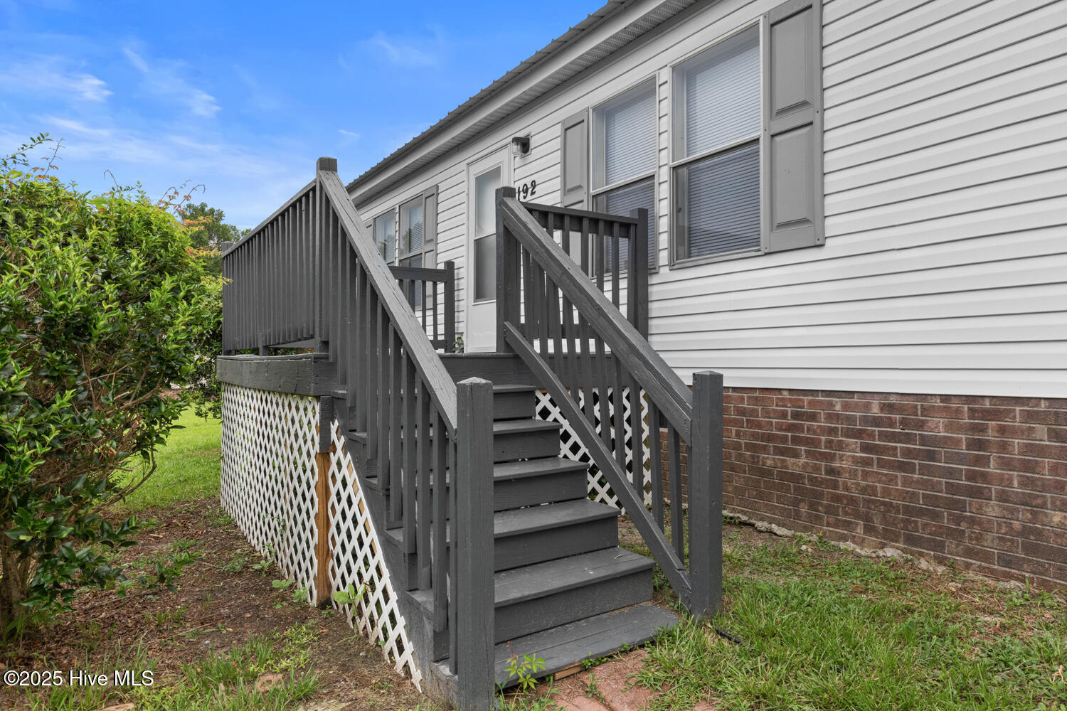 192 King Estates Road, Jacksonville, NC 28540 – photo 3: king-4