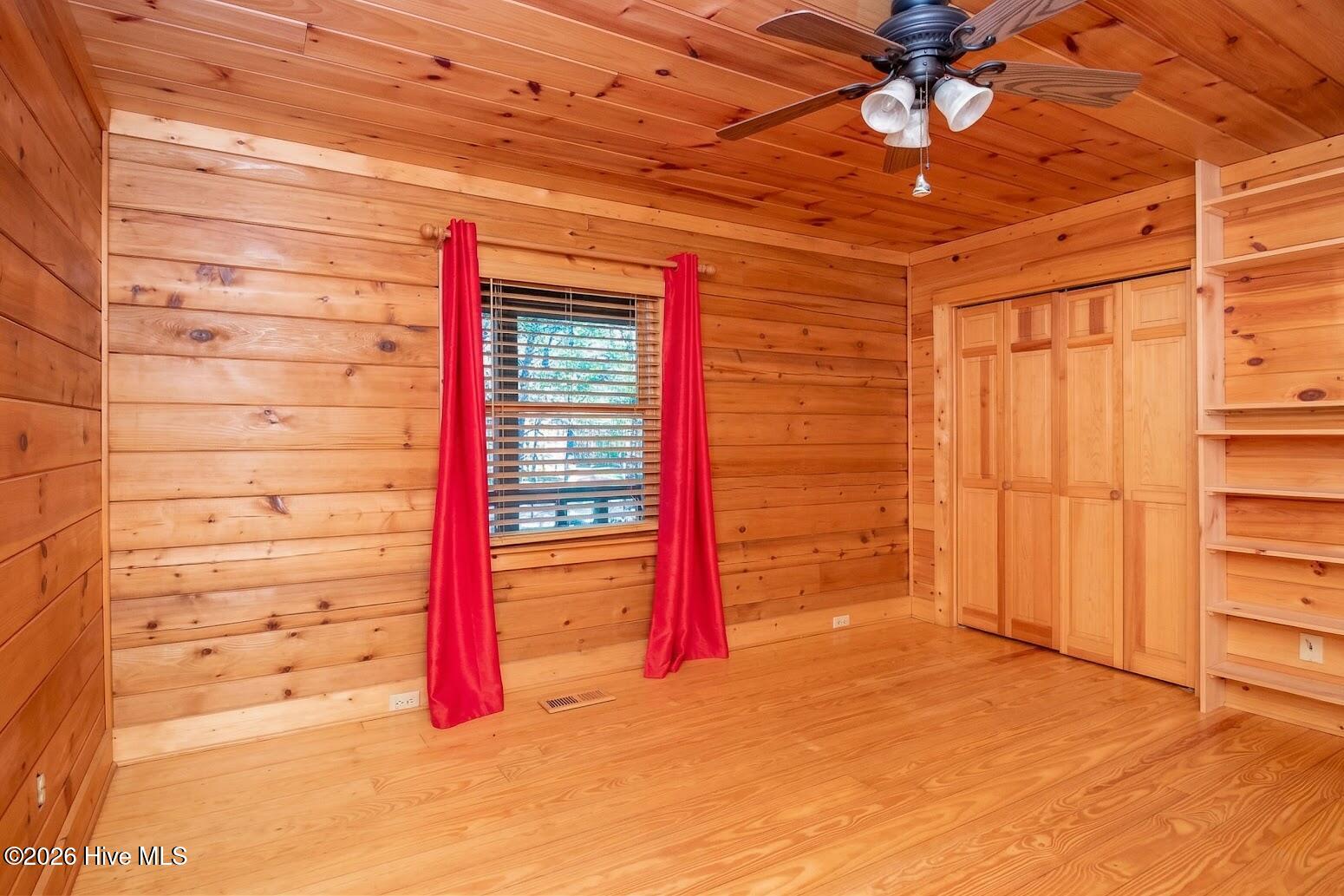 bedroom1