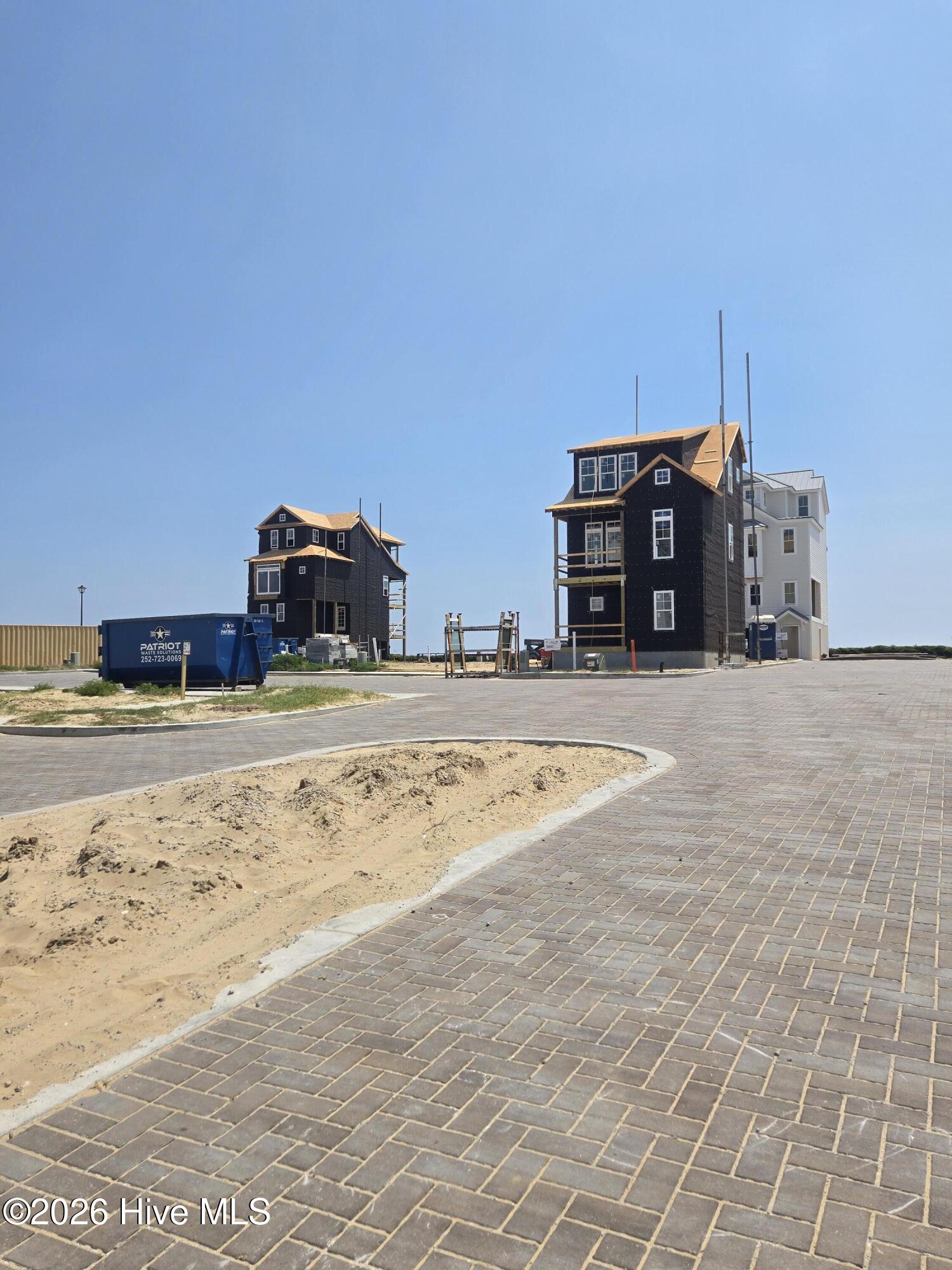 265 Pearl Circle East 