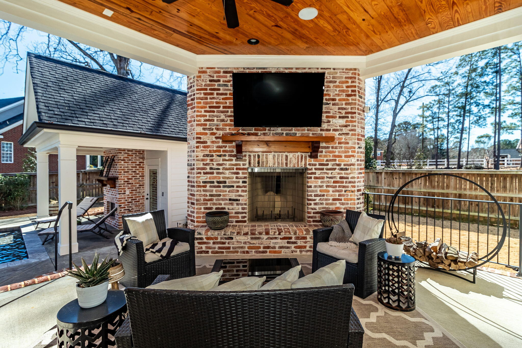 70-web-or-mls-2844 TOWERING OAK DR. ©-76