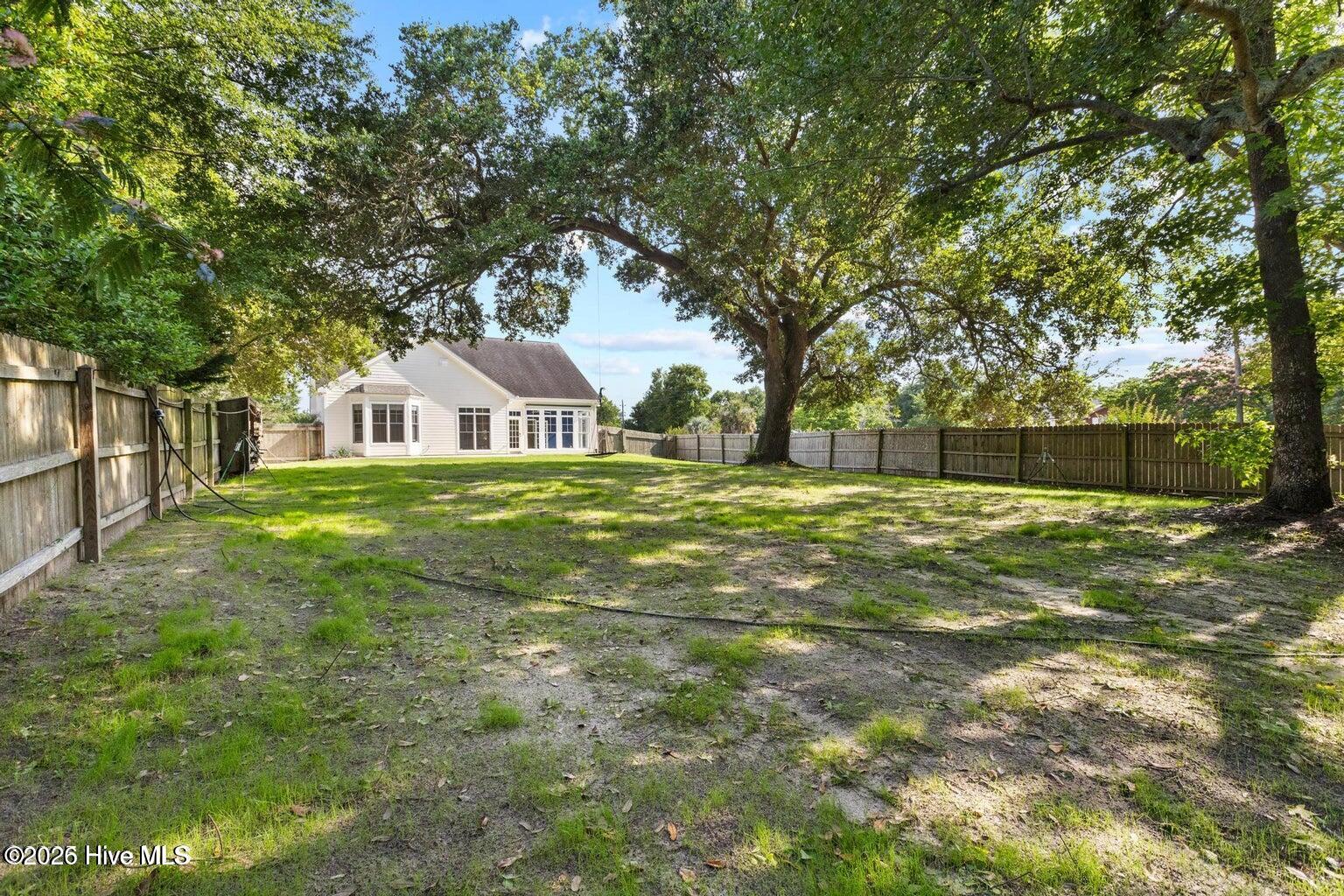 100552363 | Photo 71