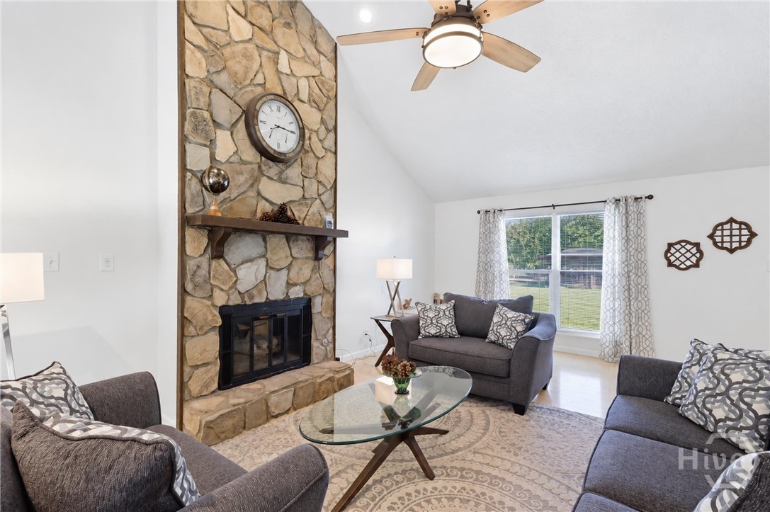 Photo 4 of Single family home for sale at 10 Rivers Bnd Dr, Savannah, GA 31406 | MLS# SA364580 | Listing updated on 2026-09-18