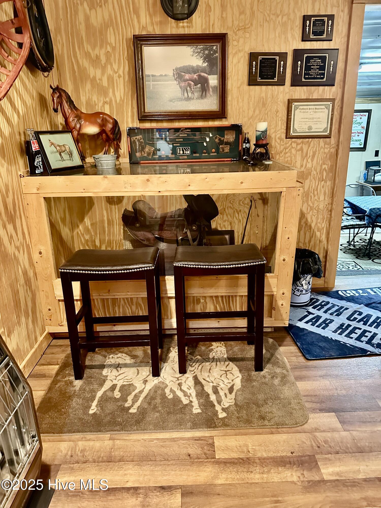 100554772 | Photo 79