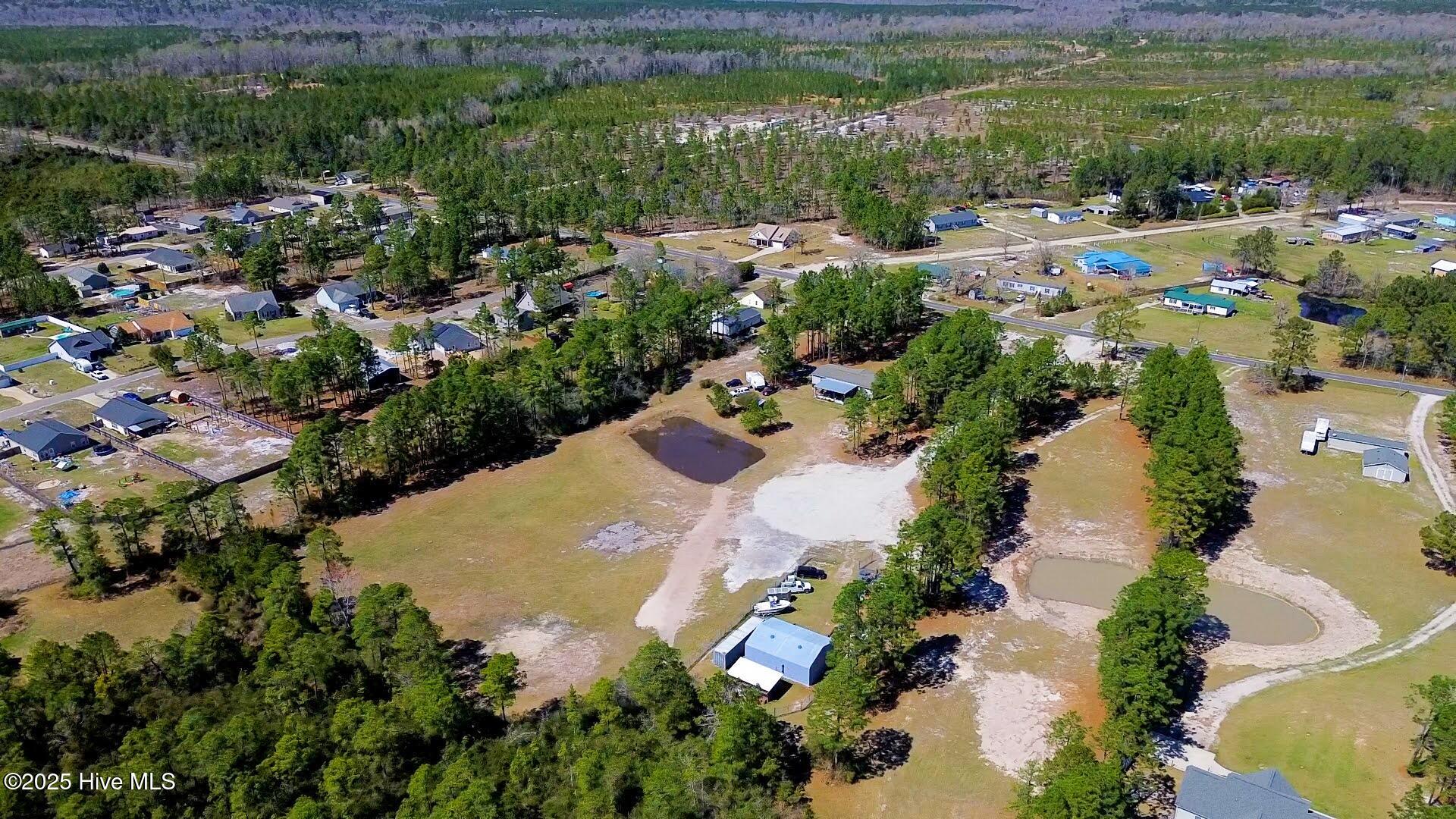 100507443 | Photo 13