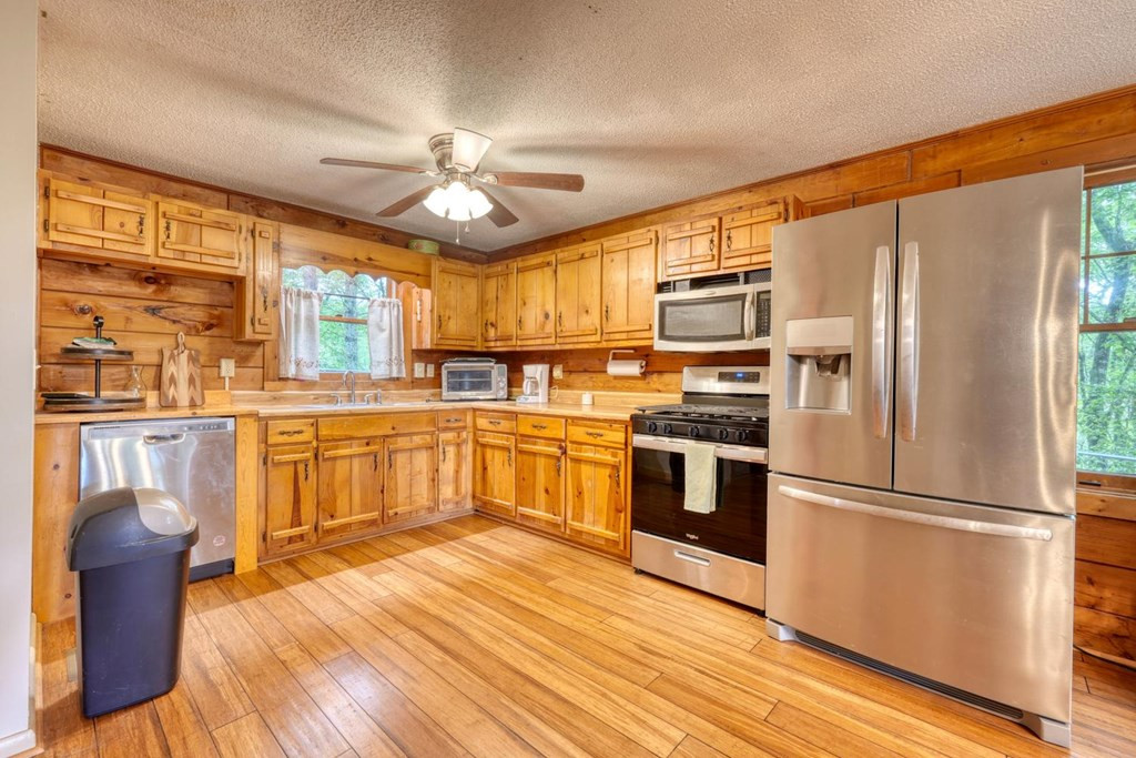 477 Little Snowbird Trail, Marble, NC 28905 Listing Photo  6