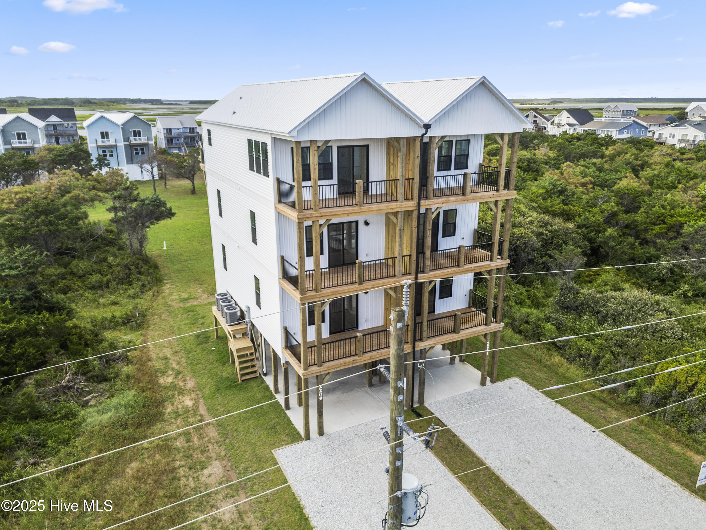 Homes for sale in North Topsail Beach, NC | 2209 New River Inlet Rd #18a, North Topsail Beach, NC 28460 | MLS# 100478473