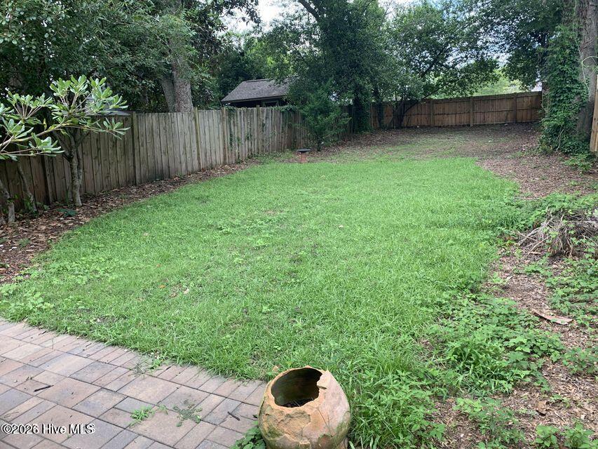 100550145 | Photo 11