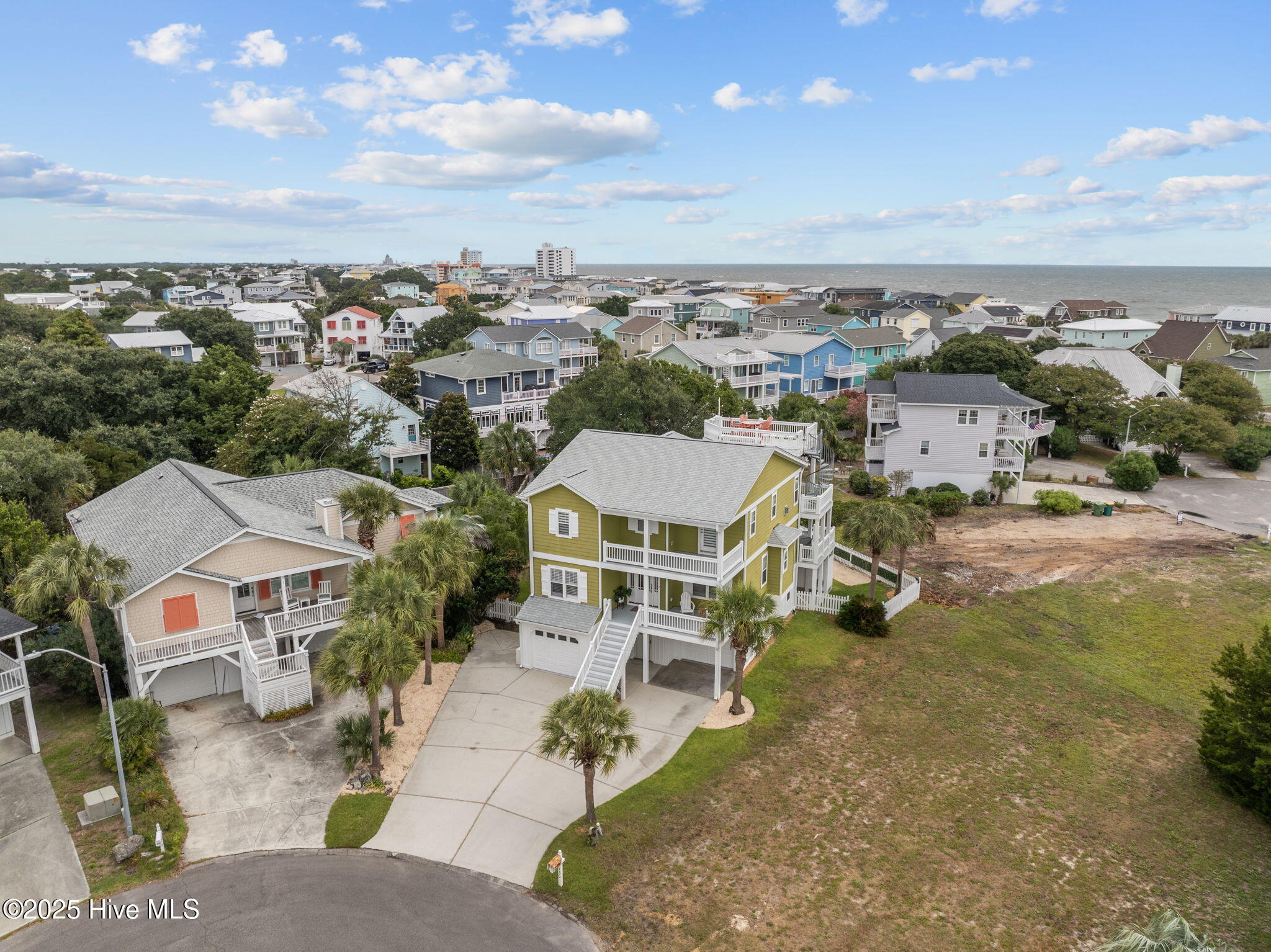 100528762 | Photo 84