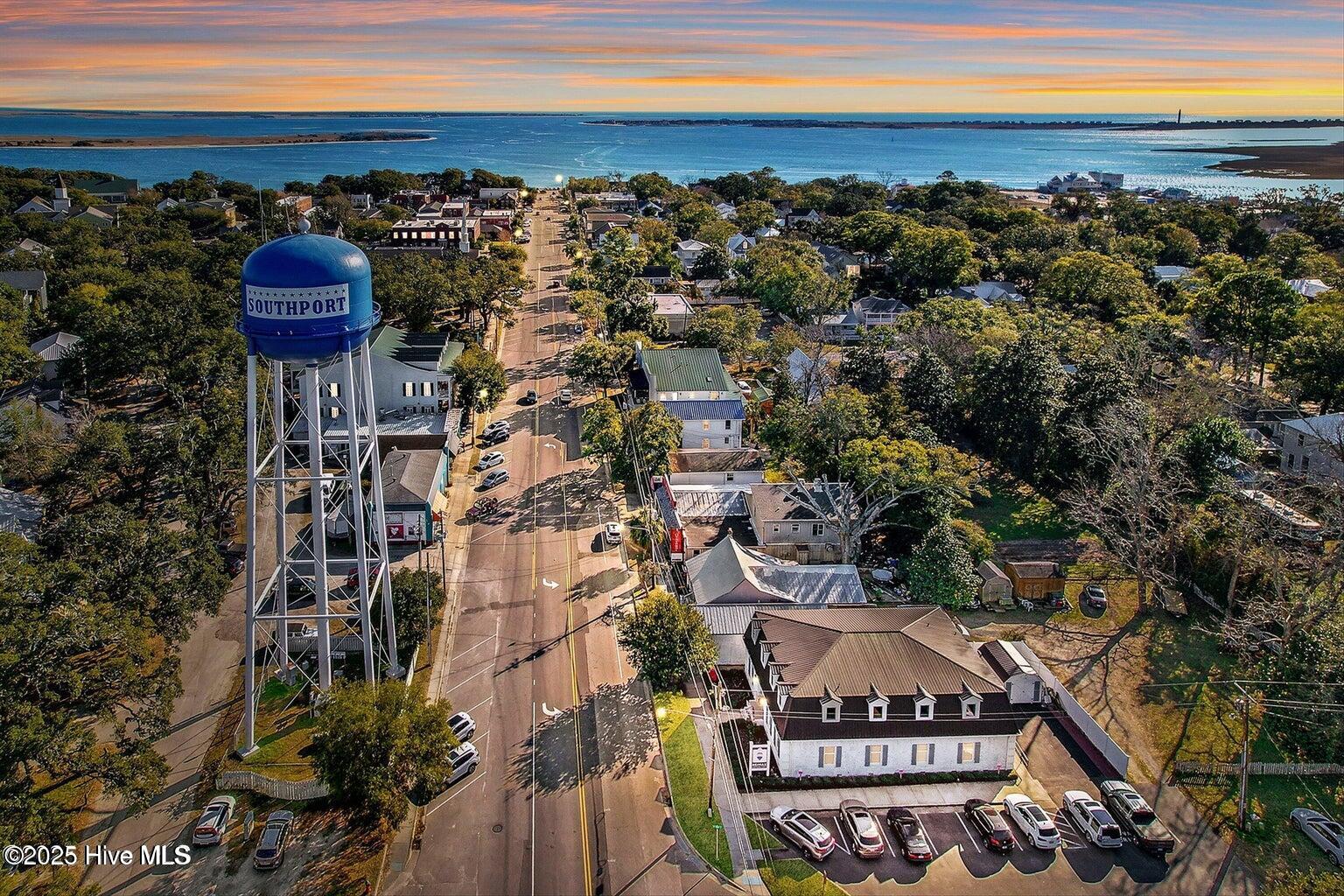 100521438 | Photo 65