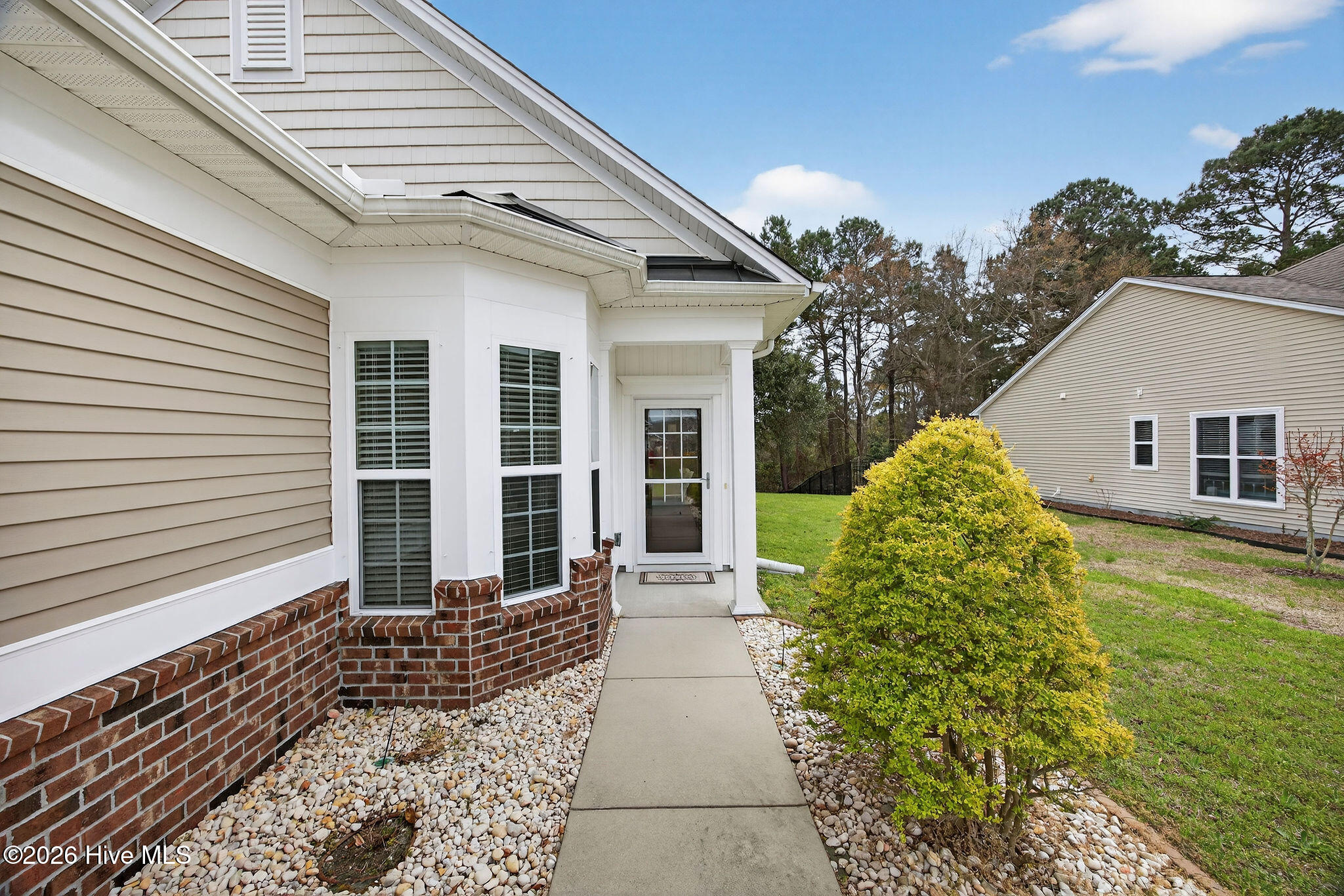 100563500 | Photo 34