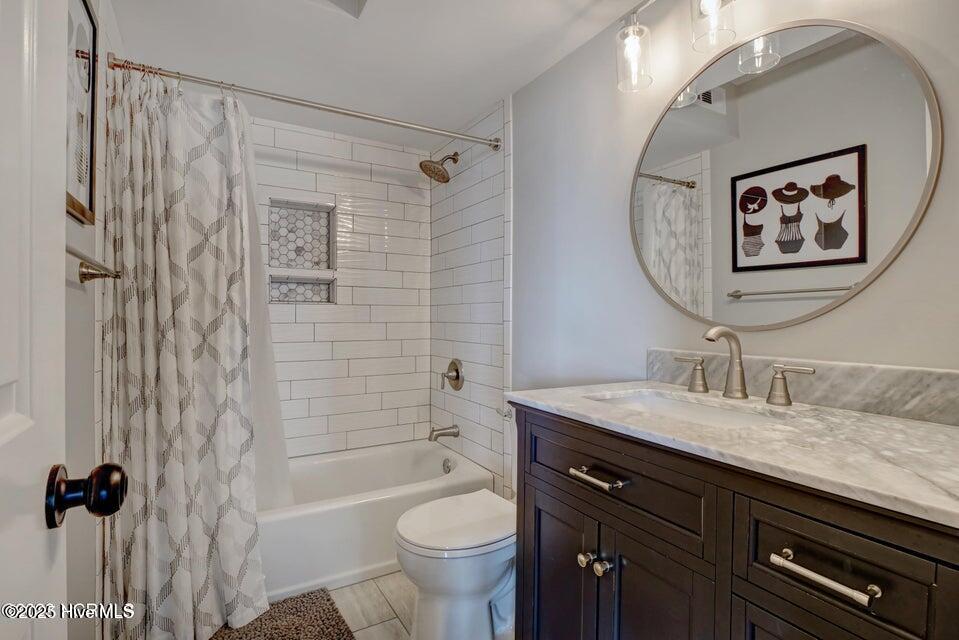 100517887 | Photo 20