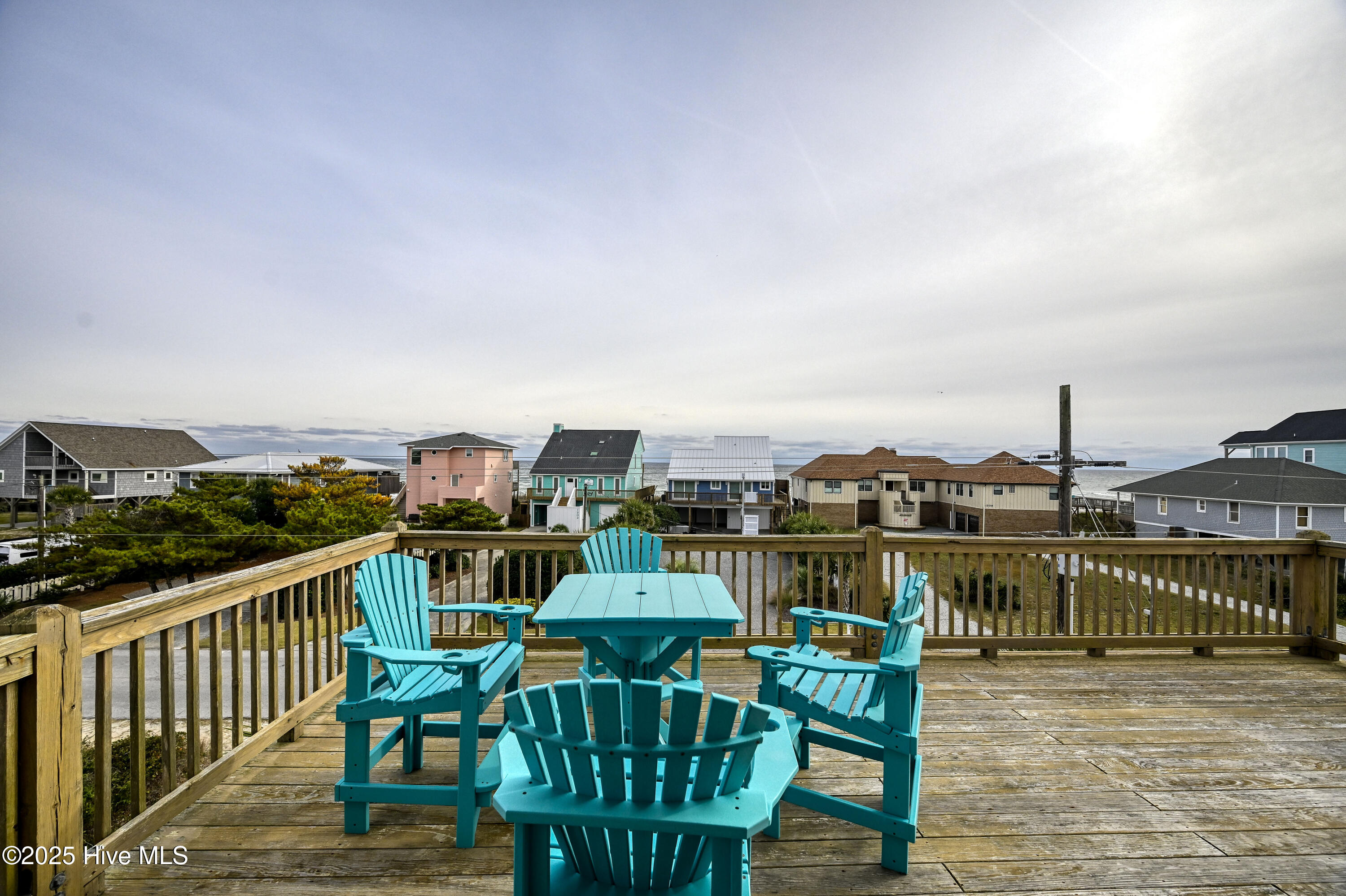 100543491 | Photo 44