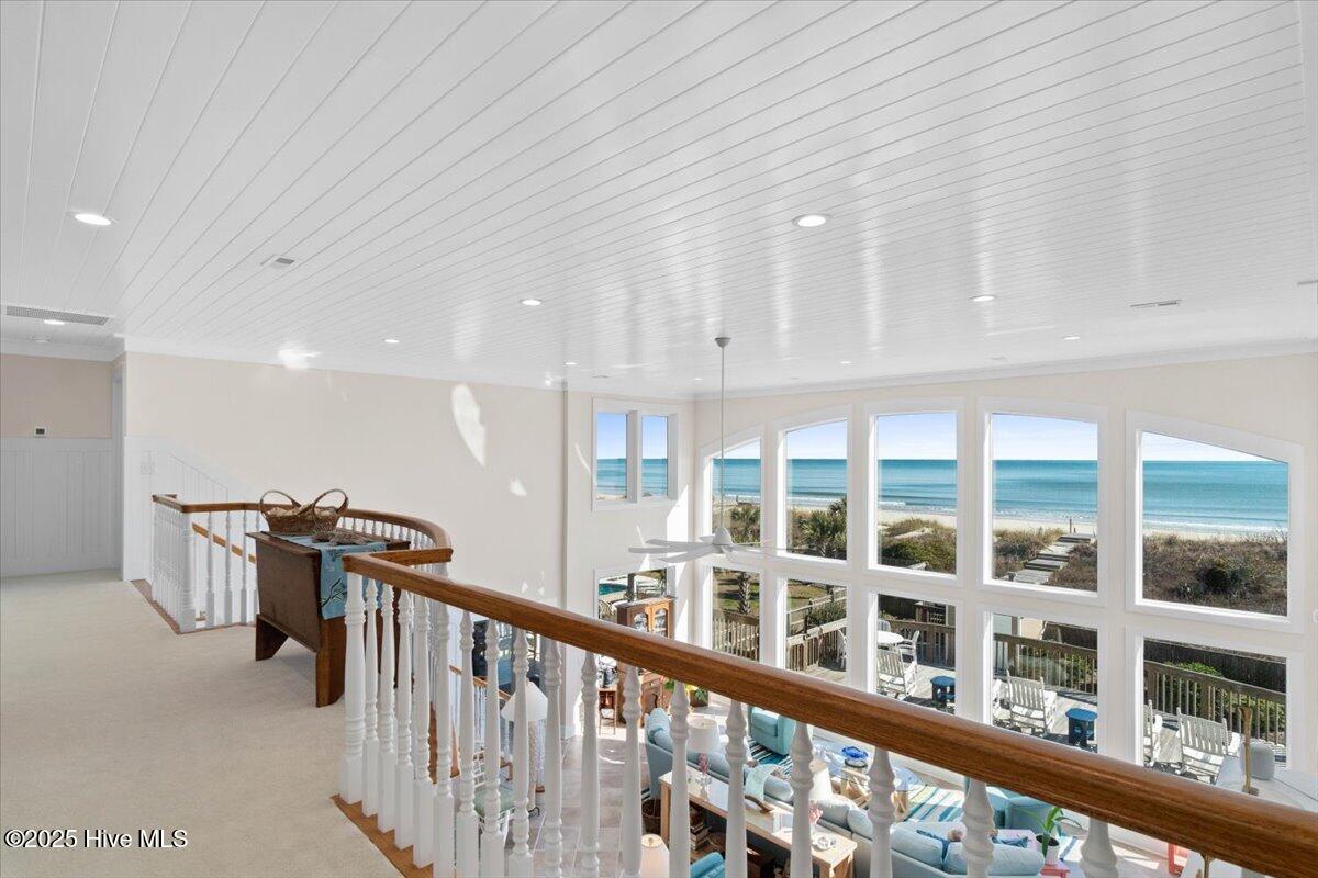 100491372 | Photo 77