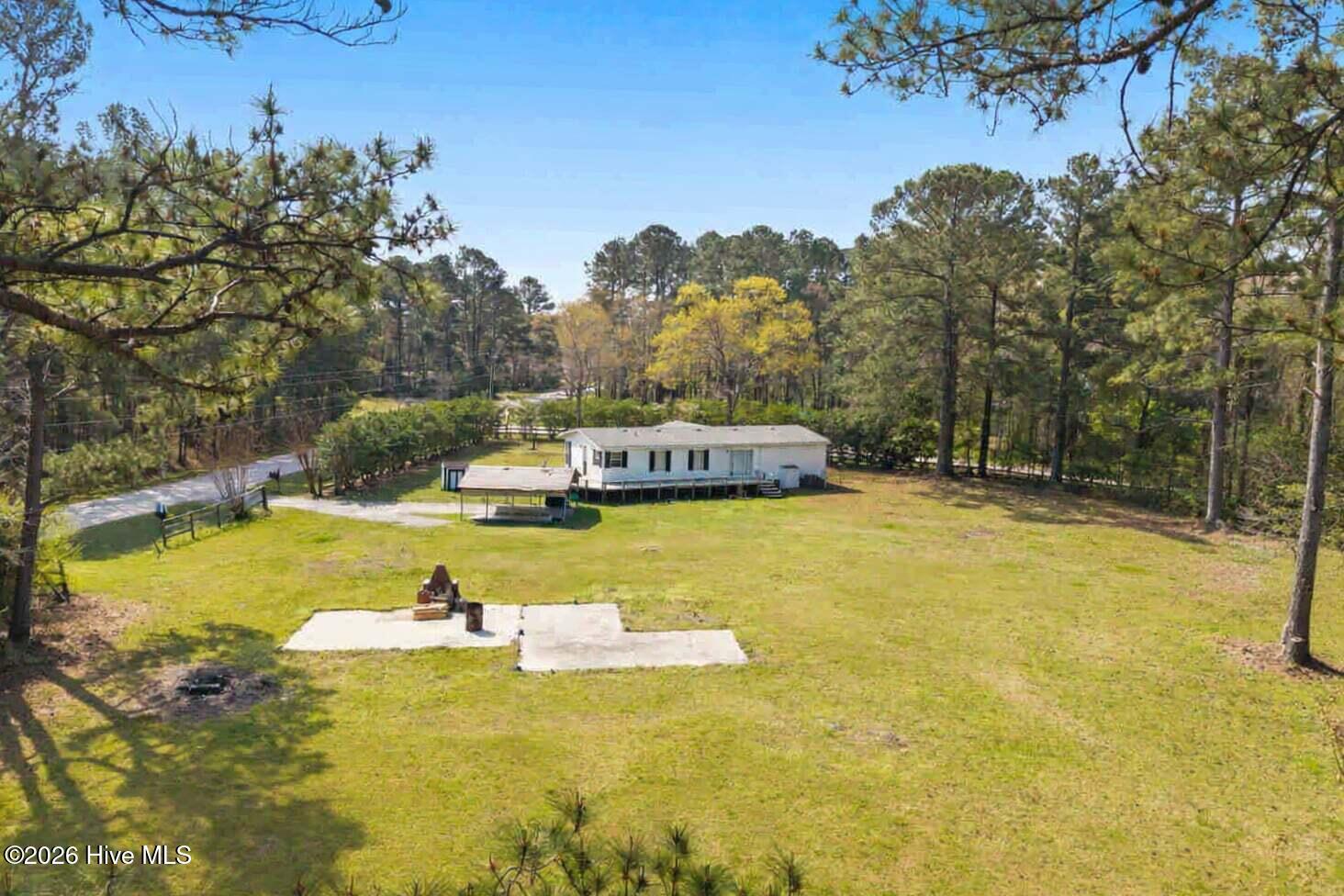 100562957 | Photo 11