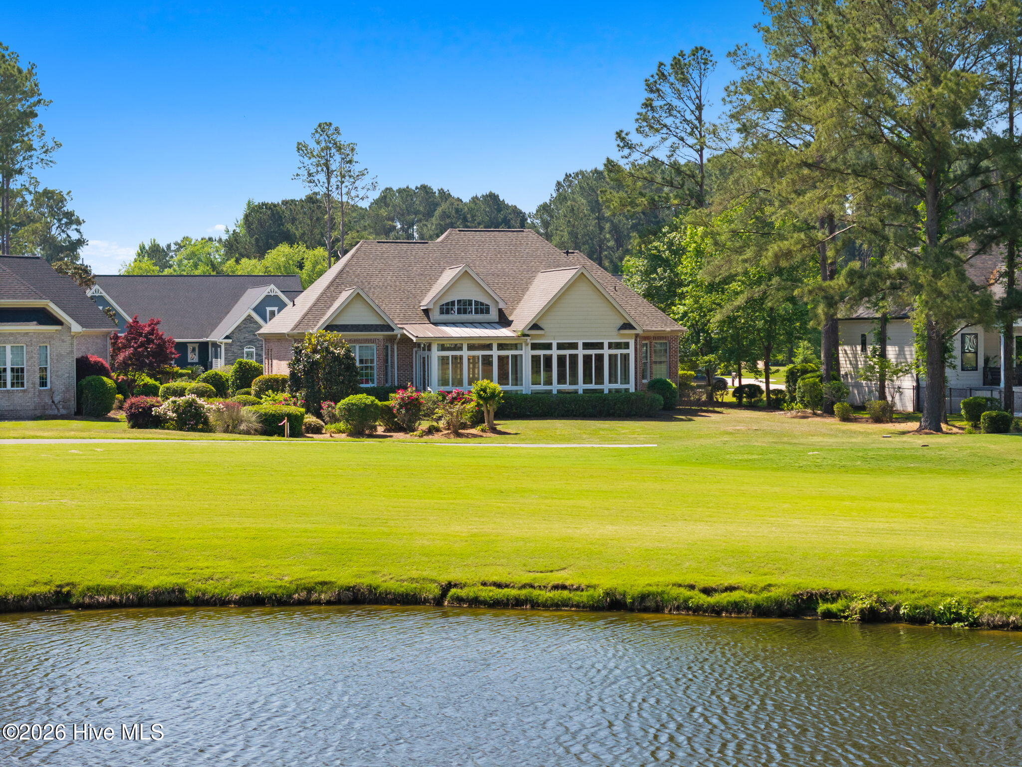 100569598 | Photo 67