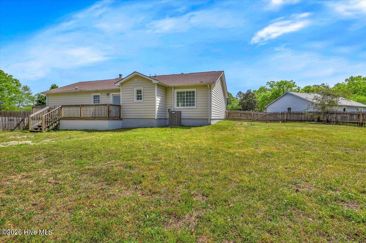 100566247 | Photo 48