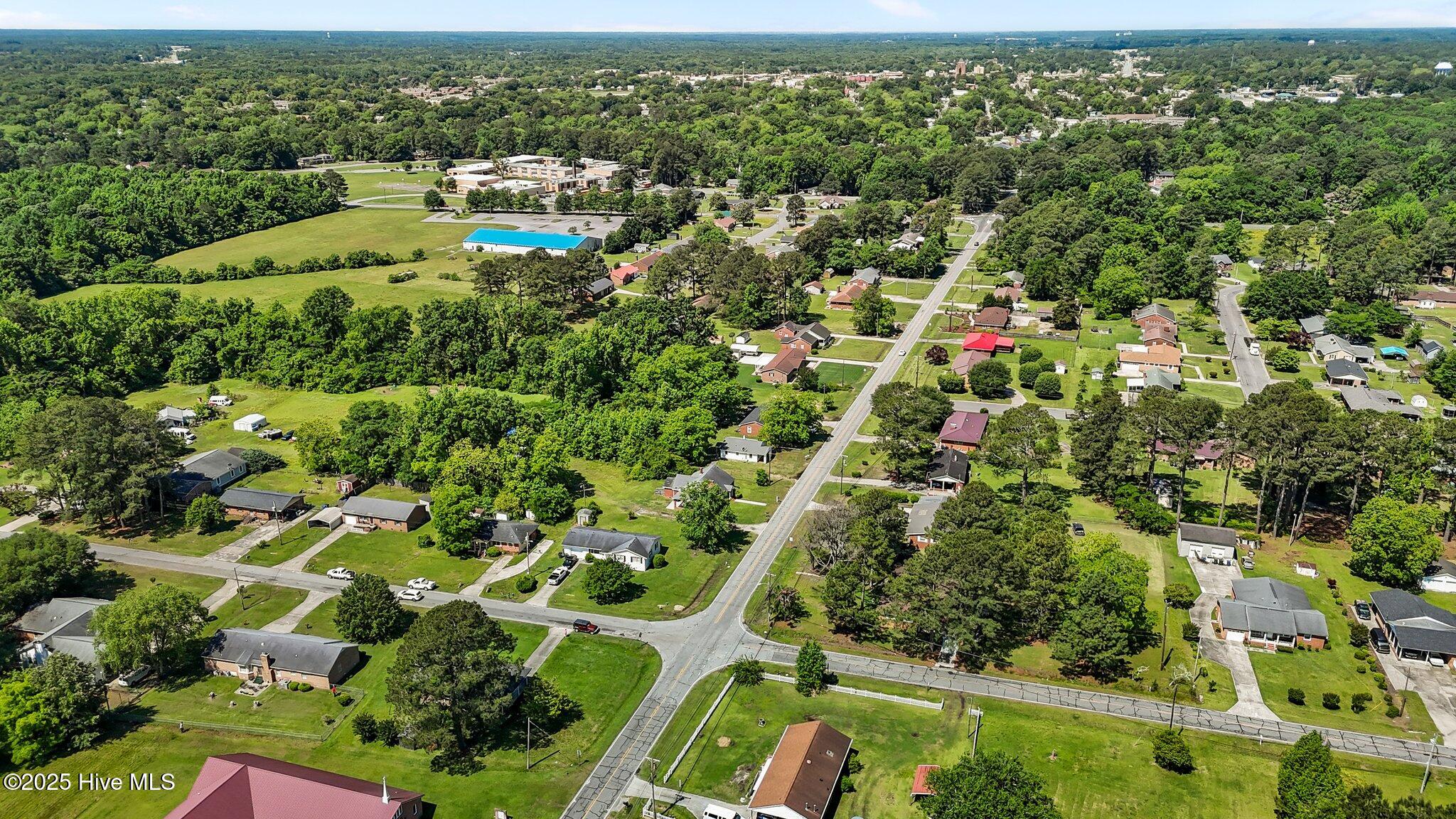 Homes for sale in Kinston, NC | 2005 Tower Hill Rd, Kinston, NC 28501 | MLS# 100551446