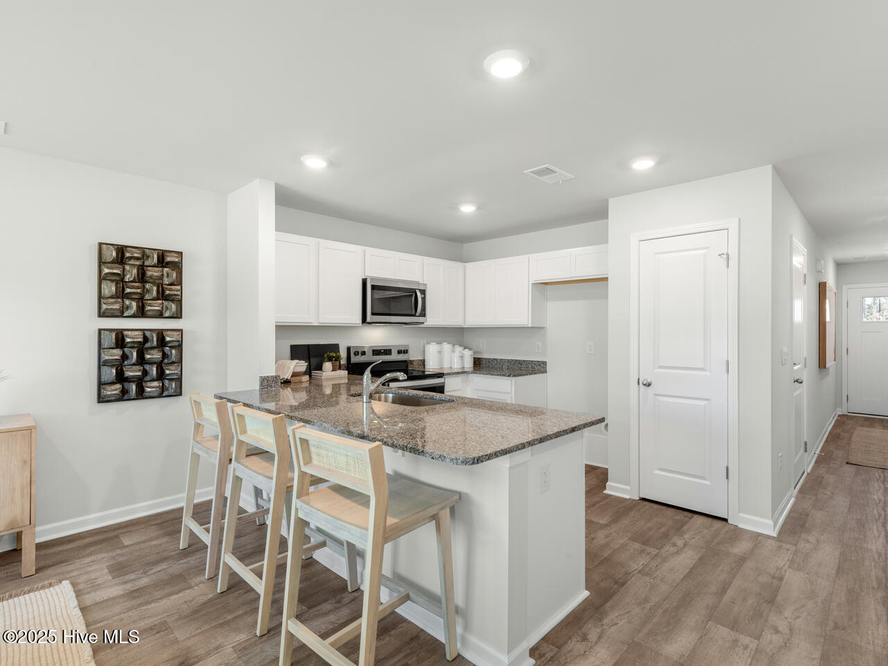 140 N Grassland Road UNIT 5, Surf City, NC, 28445