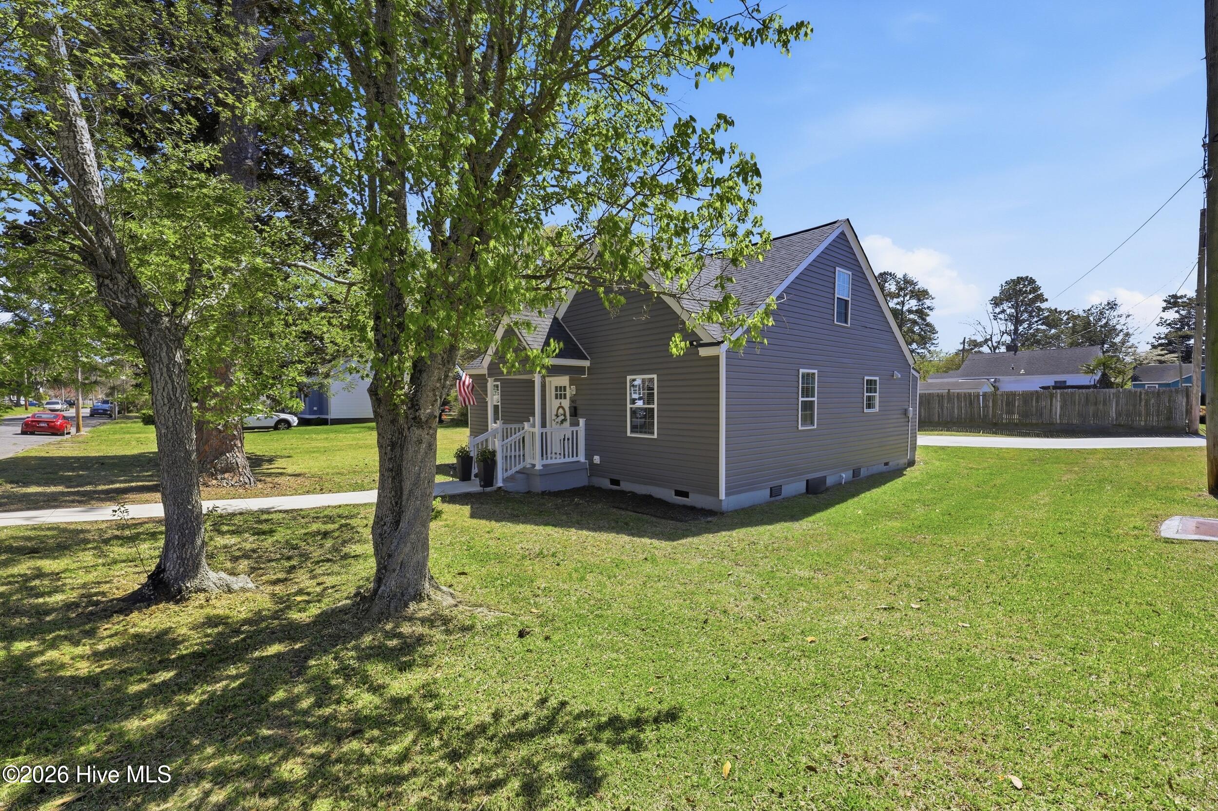 901 Tuscarora Avenue, Elizabeth City, NC, 27909