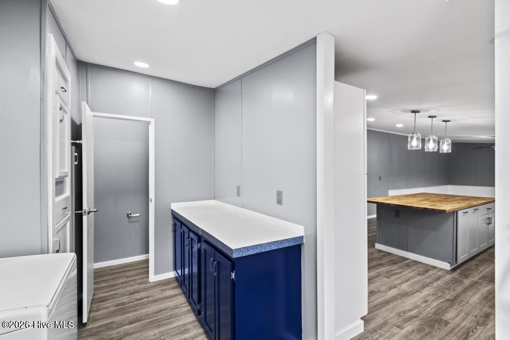 100555089 | Photo 25