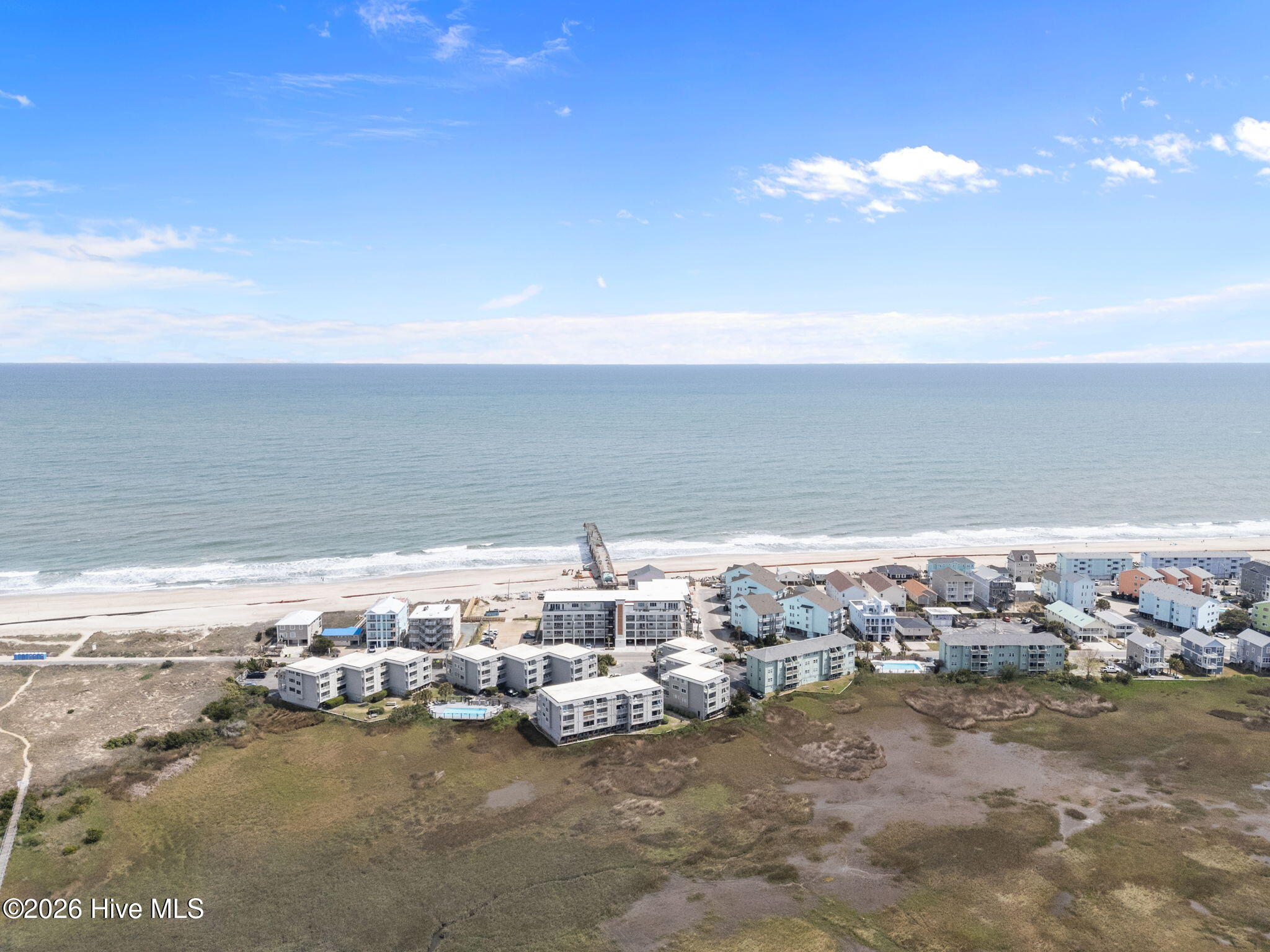 100566636 | Photo 47