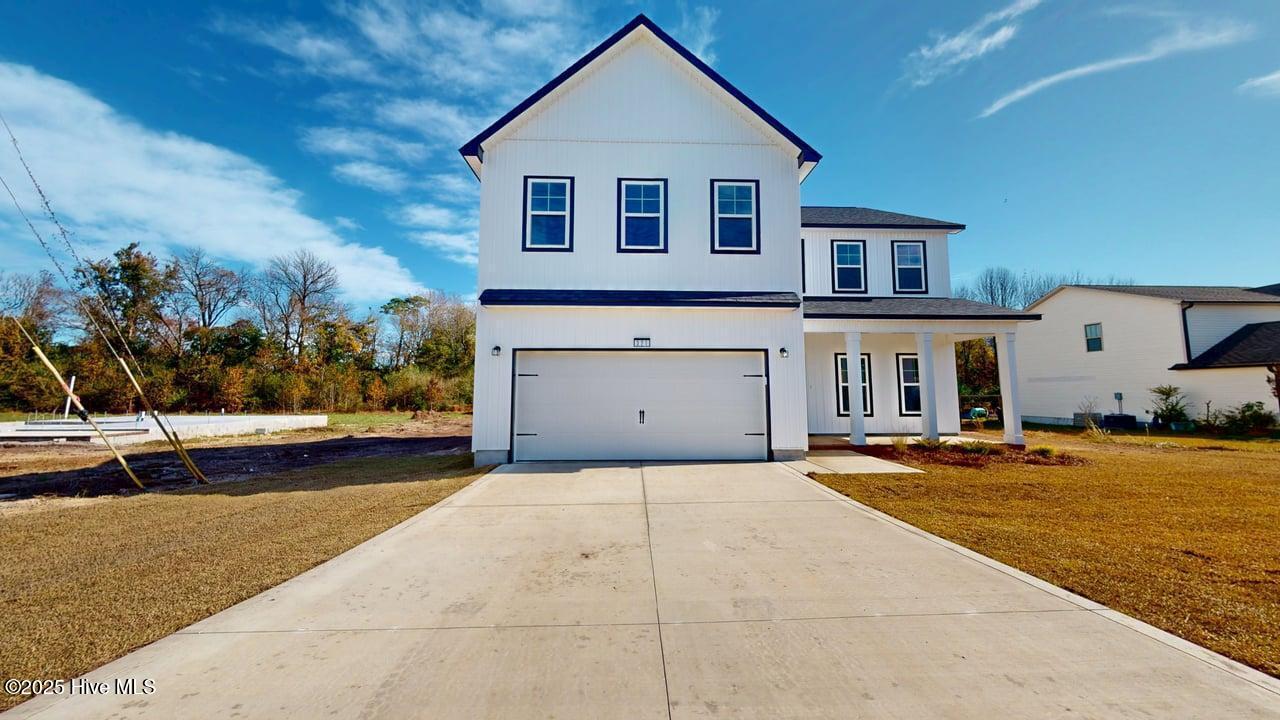 Homes for sale in Richlands, NC | 321 Starky Dr, Richlands, NC 28574 | MLS# 100542027