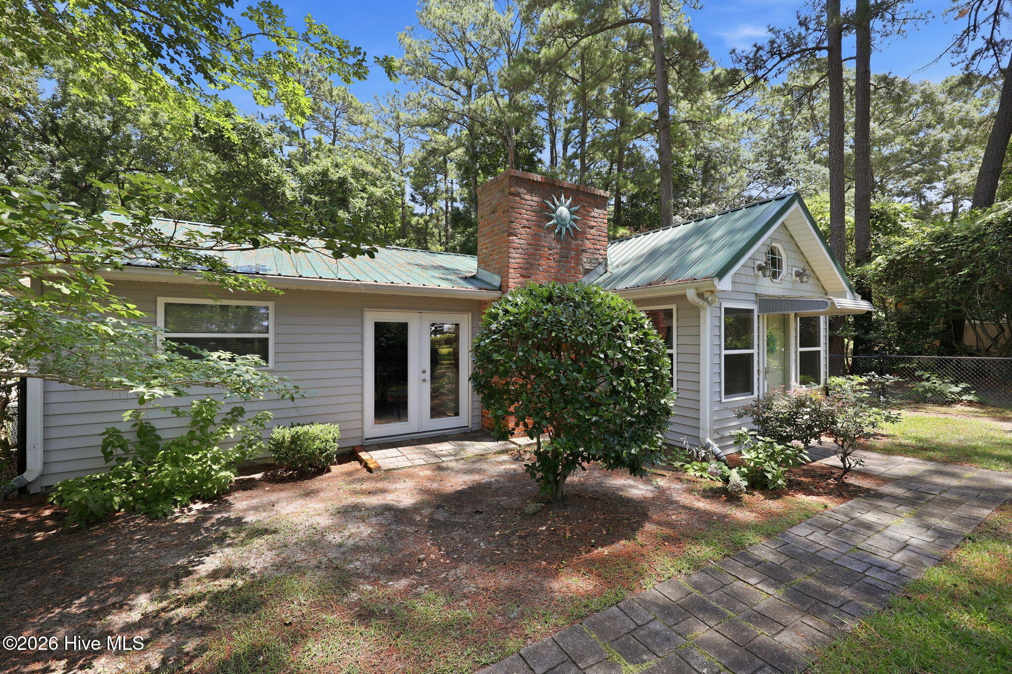 614 Country Club Drive,Arapahoe