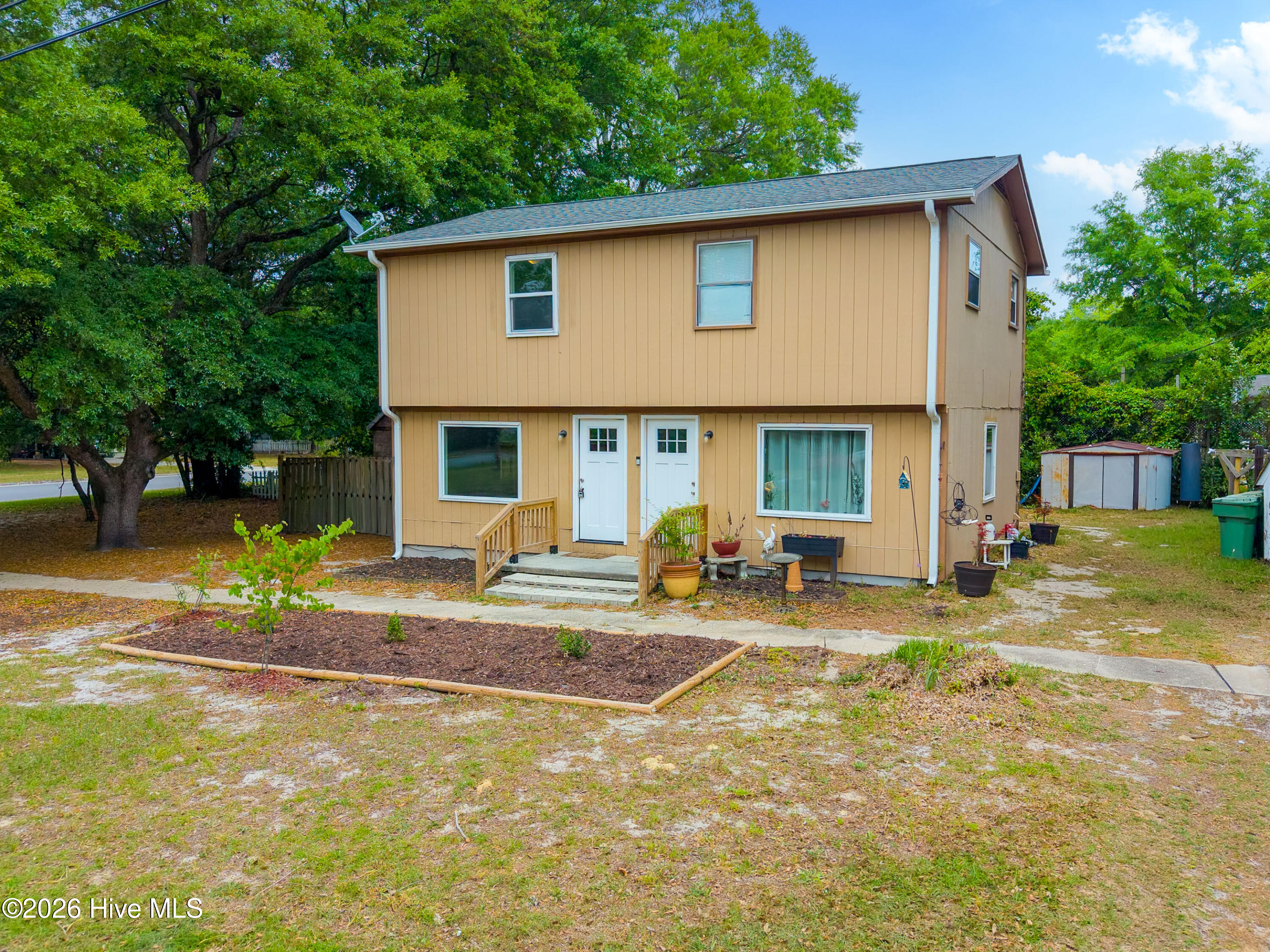 221 E 49th Street, Savannah, GA, 31405