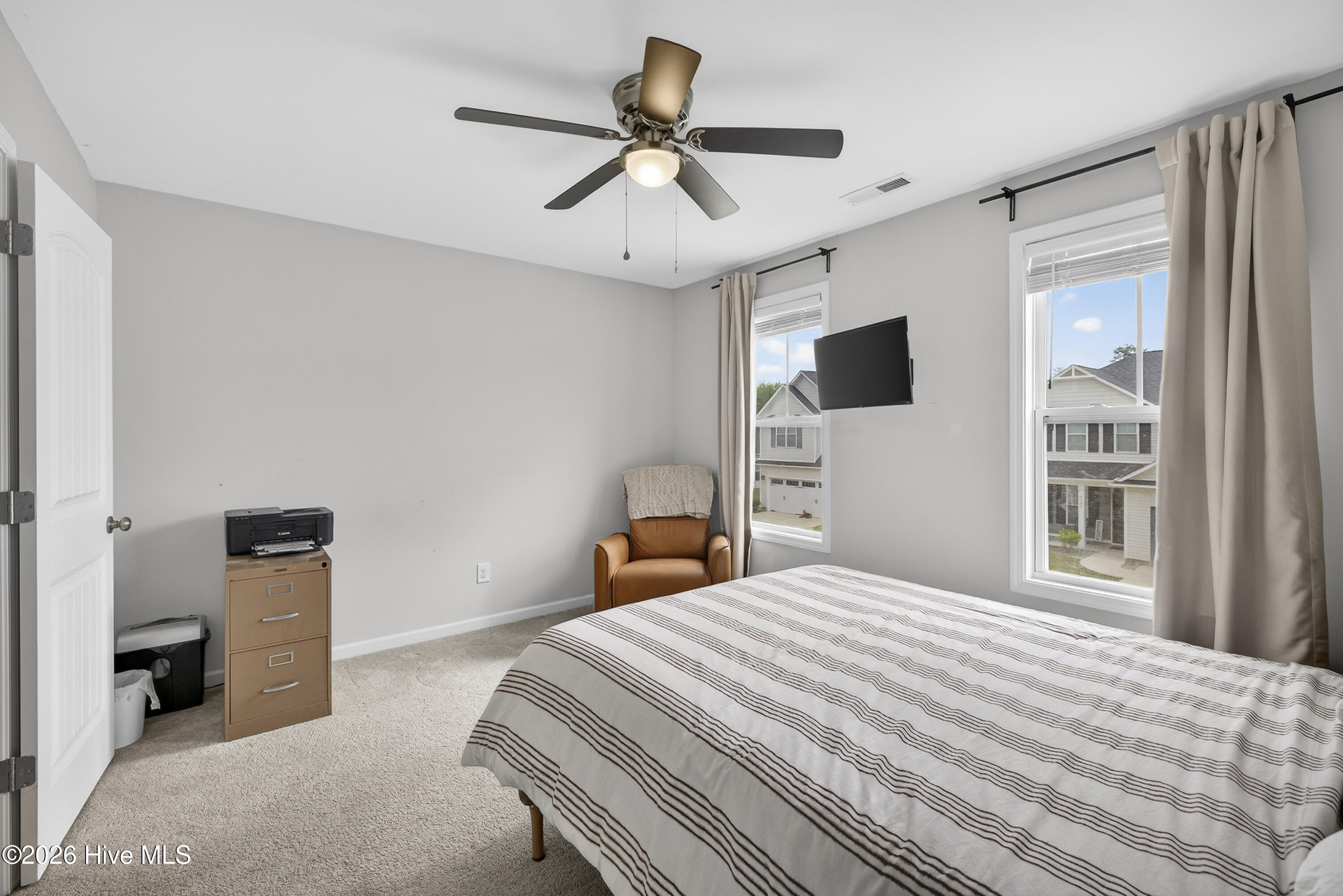 100564462 | Photo 29