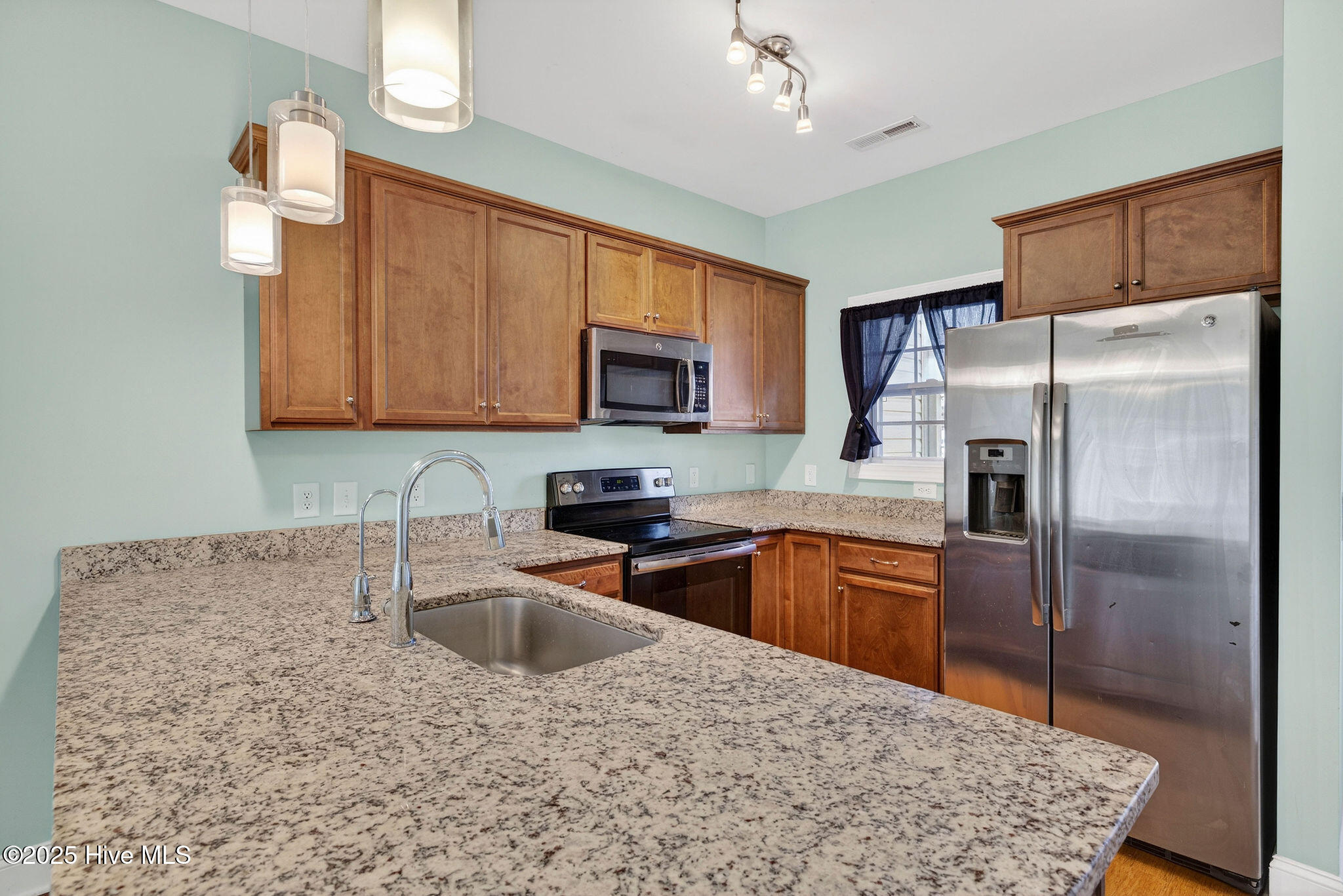 Homes for sale in Wilmington, NC | 402 Governors Rd, Wilmington, NC 28411 | MLS# 100545937