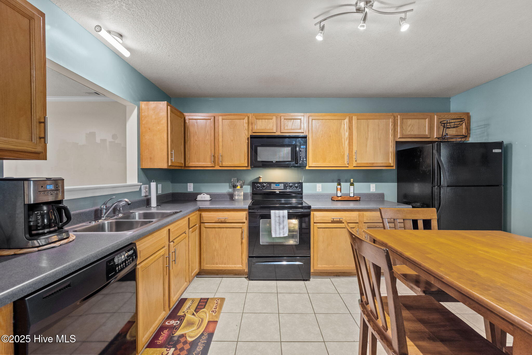 27 E Doris Avenue 207, Jacksonville, NC 28540 – photo 16: 31-web-or-mls-_RAD2463