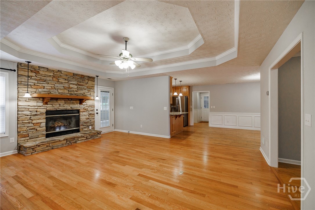 2249 Cluster Lane
