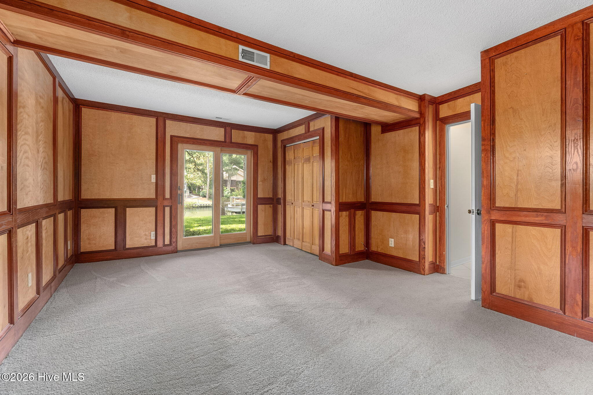121 White Ash Drive,Pine Knoll Shores