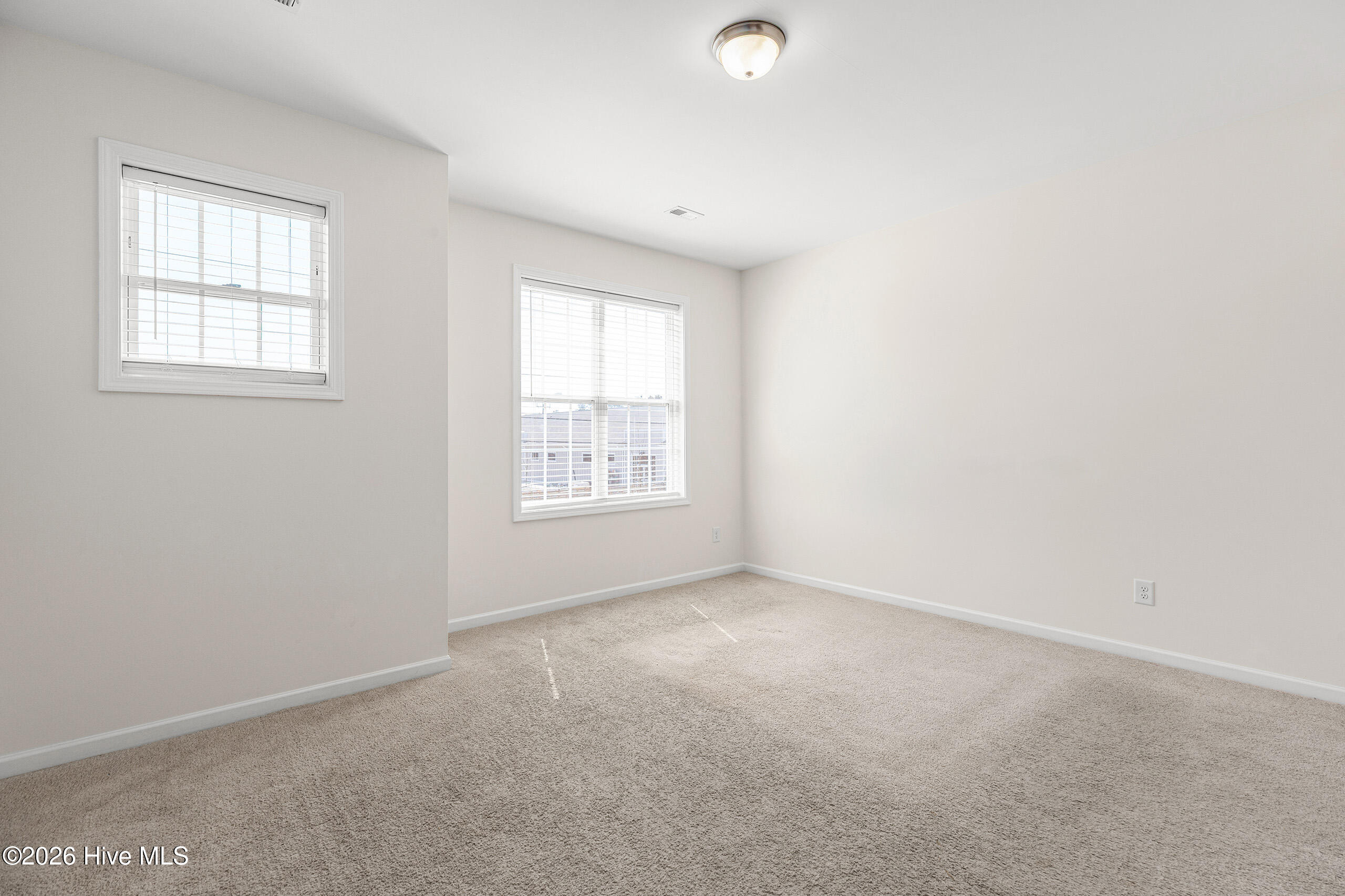 Dresser89-10brTCL33A8804-CR2