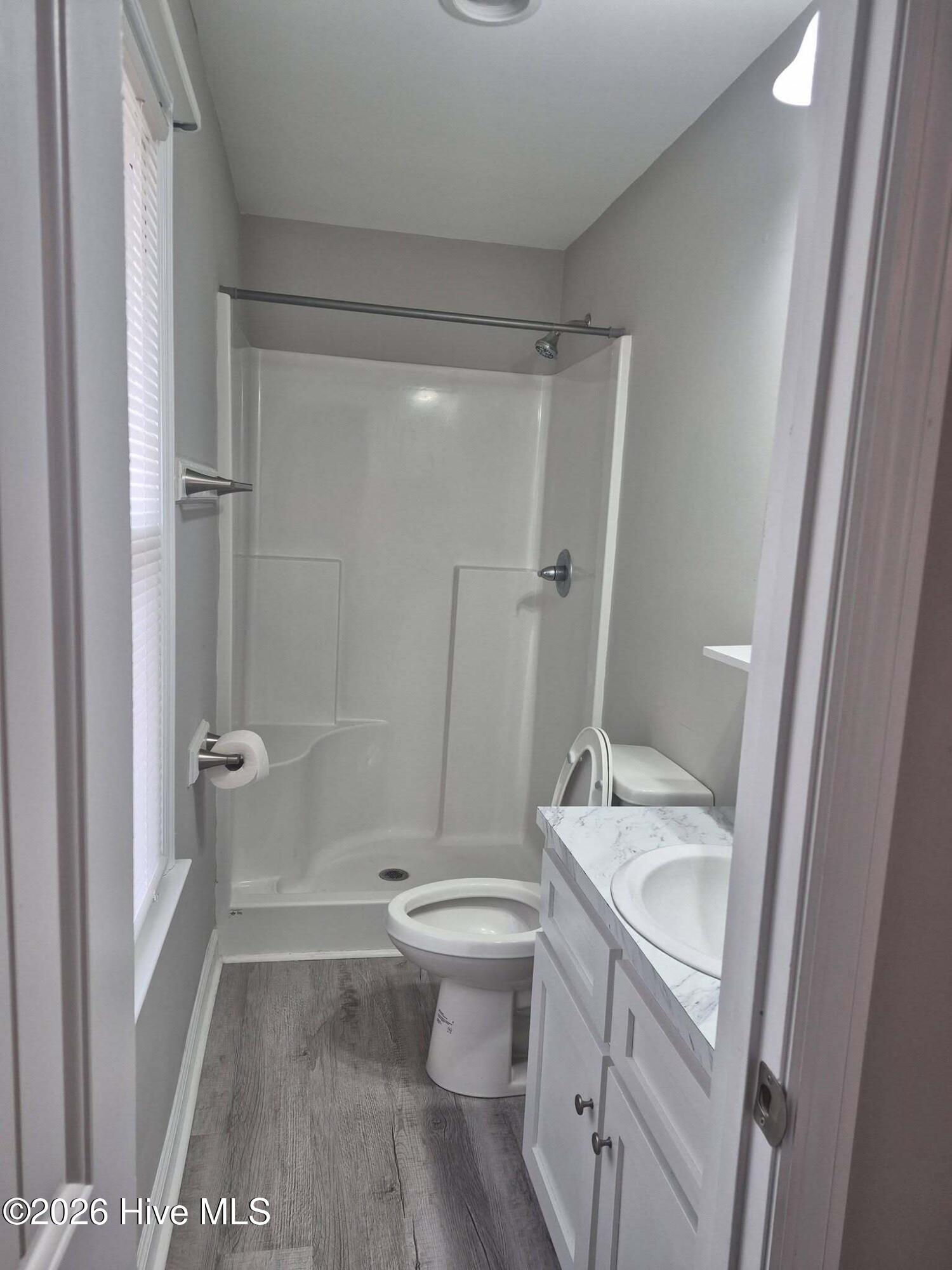 100547515 | Photo 13