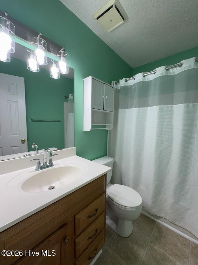 100557562 | Photo 14