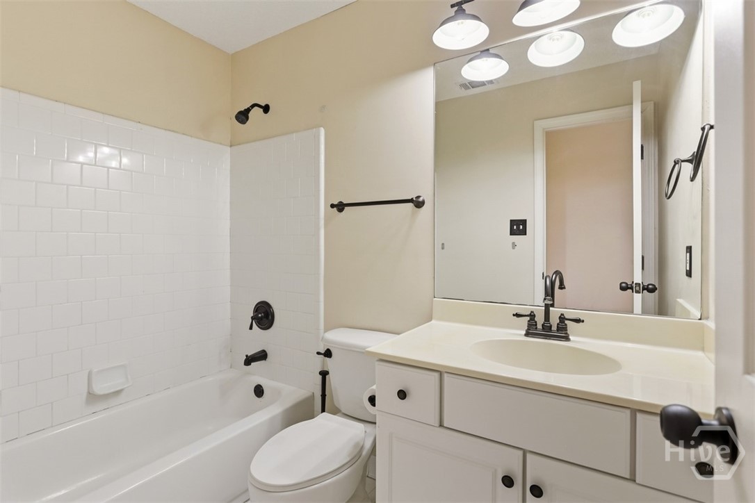 Upstairs guest bathroom
