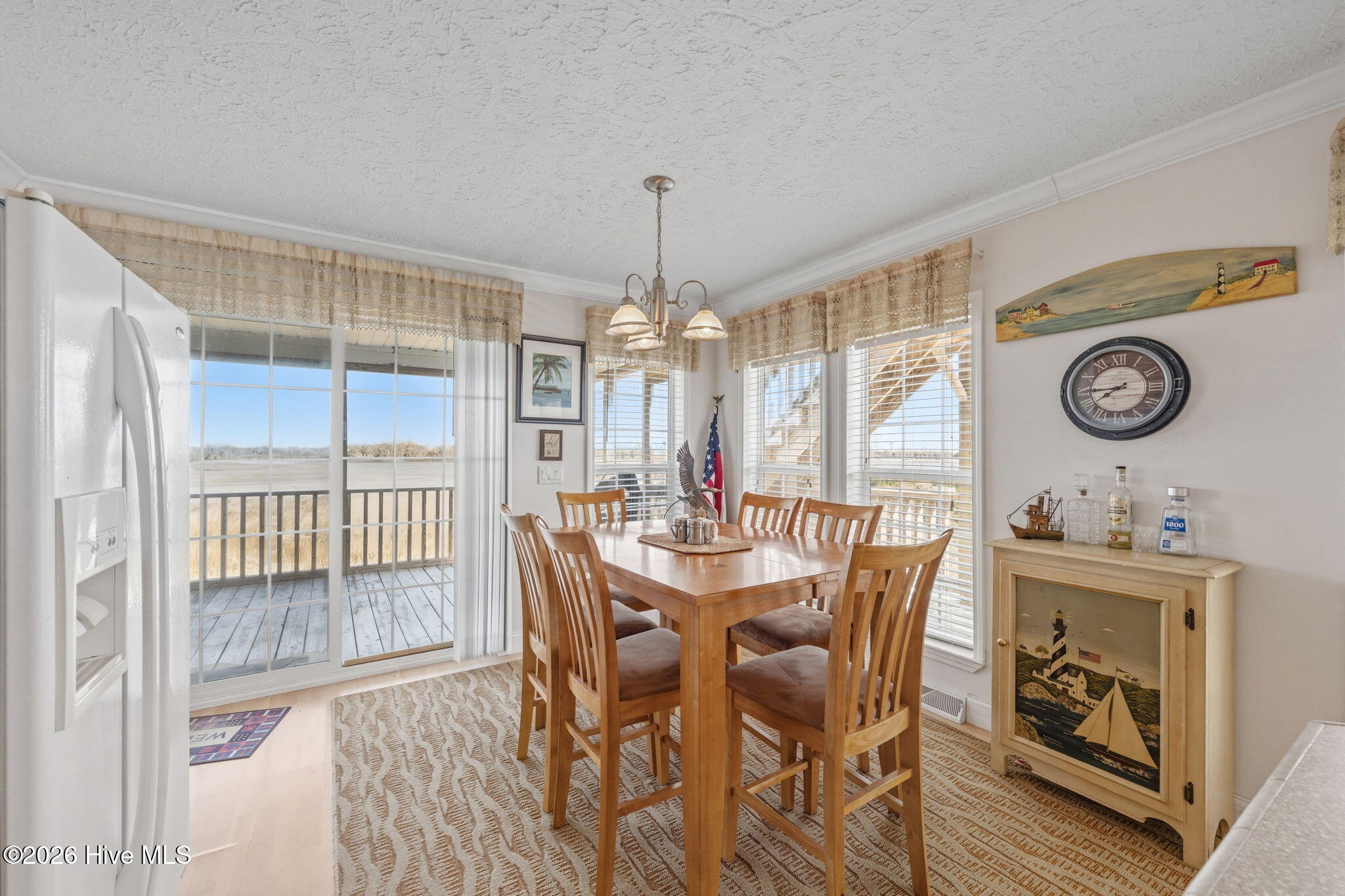 7569 Florence Road,Merritt