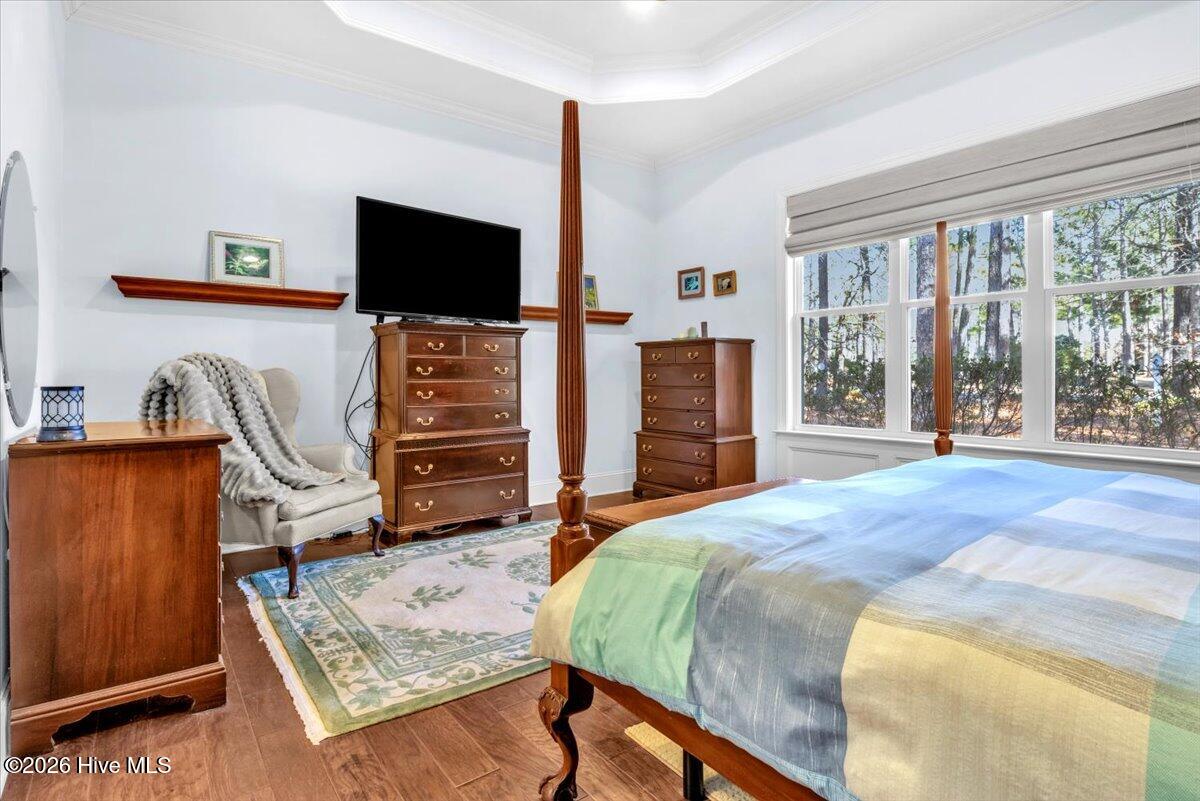 100556407 | Photo 40