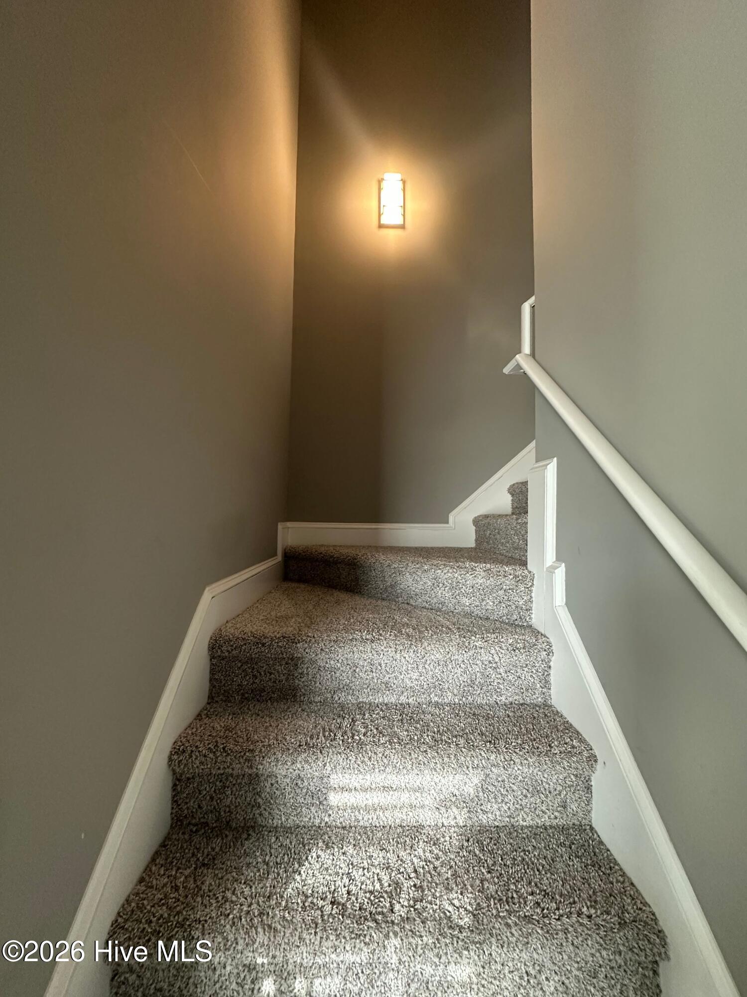 225 Winding Creek Way,Hubert