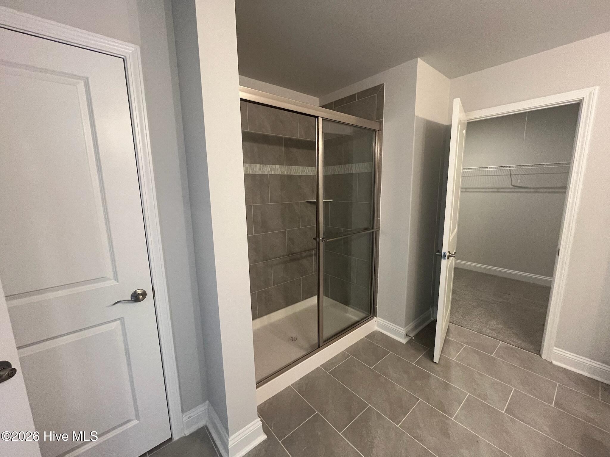 100558864 | Photo 25