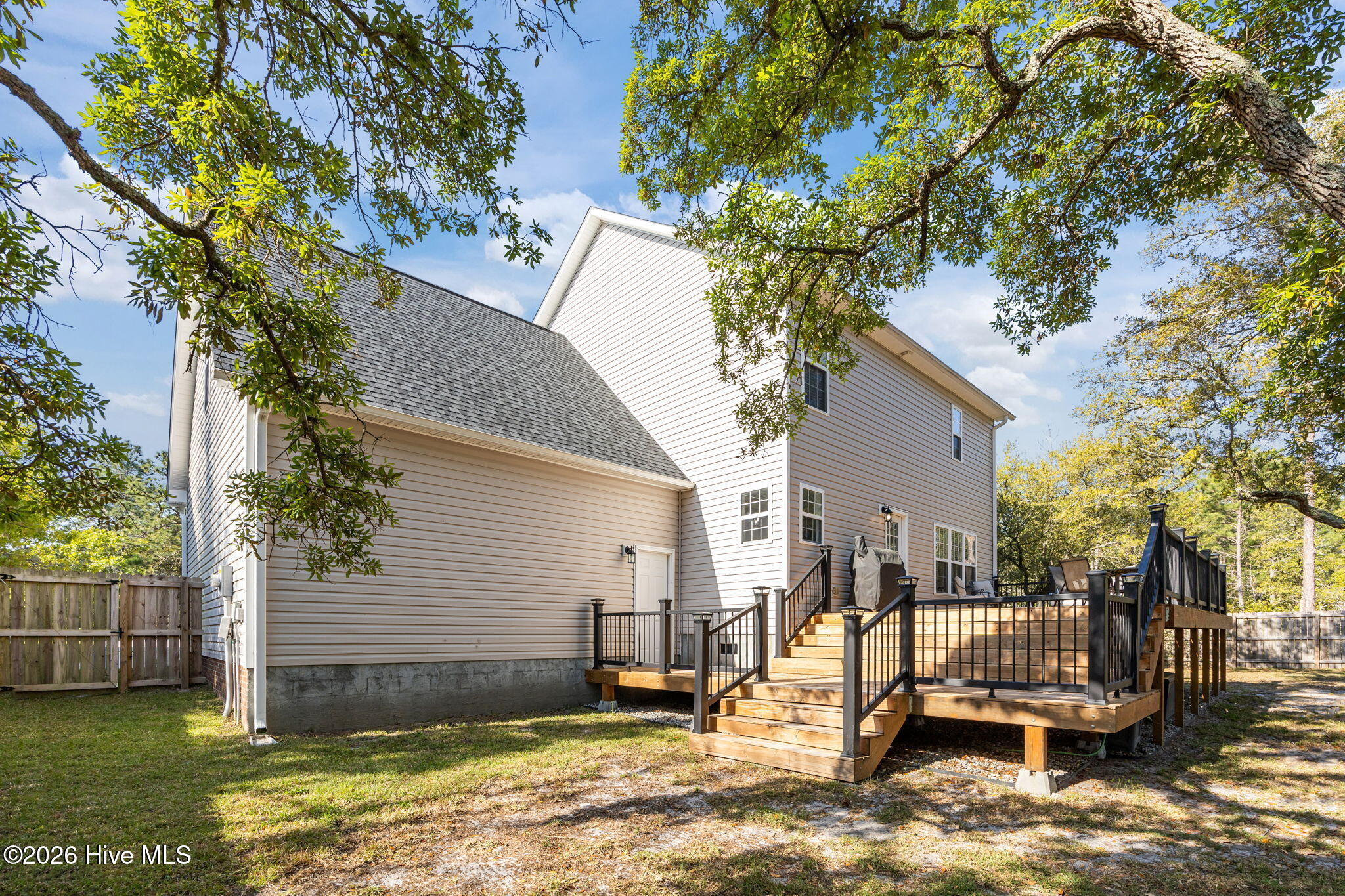 100567456 | Photo 47