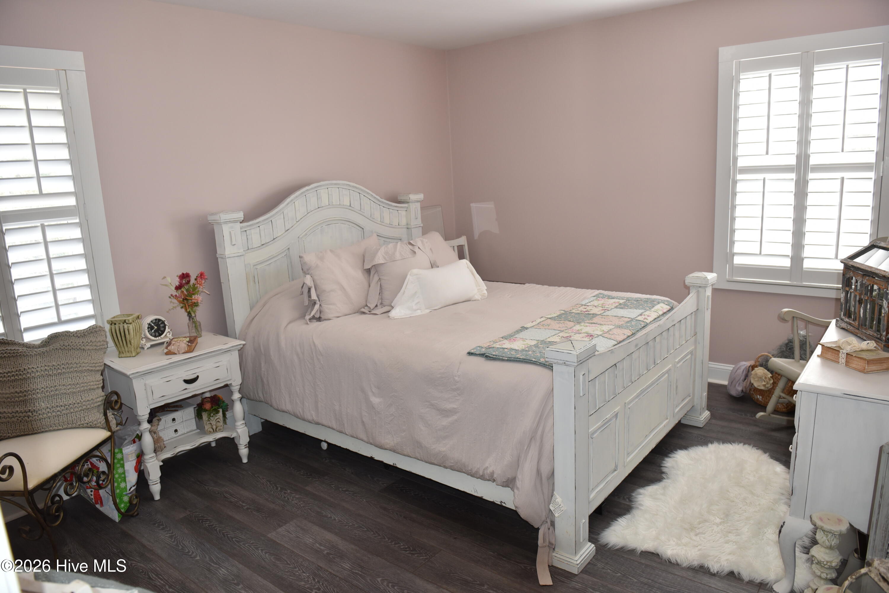 100559366 | Photo 30