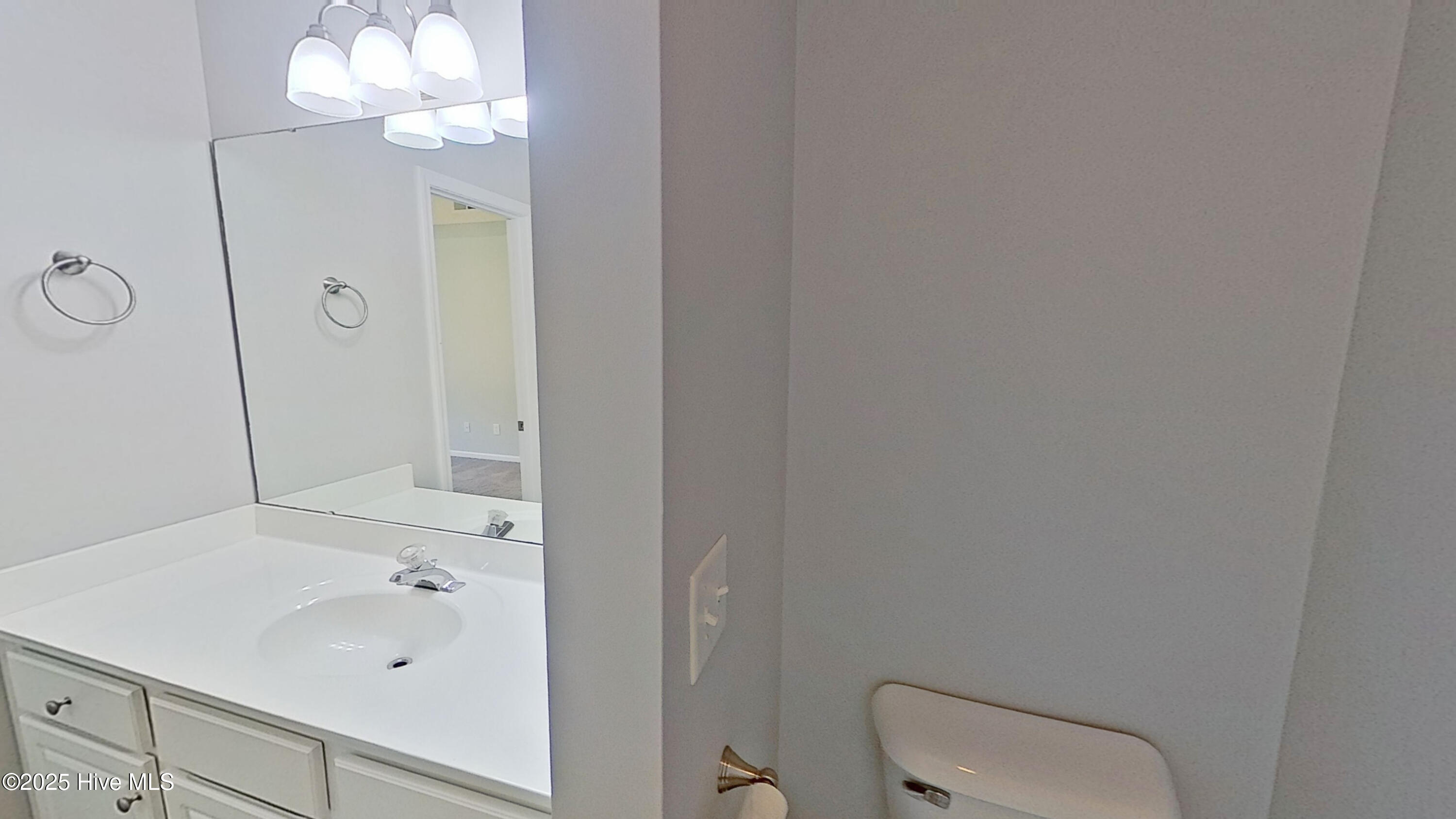 4613 Mcclelland Drive UNIT F-104, Wilmington, NC, 28405