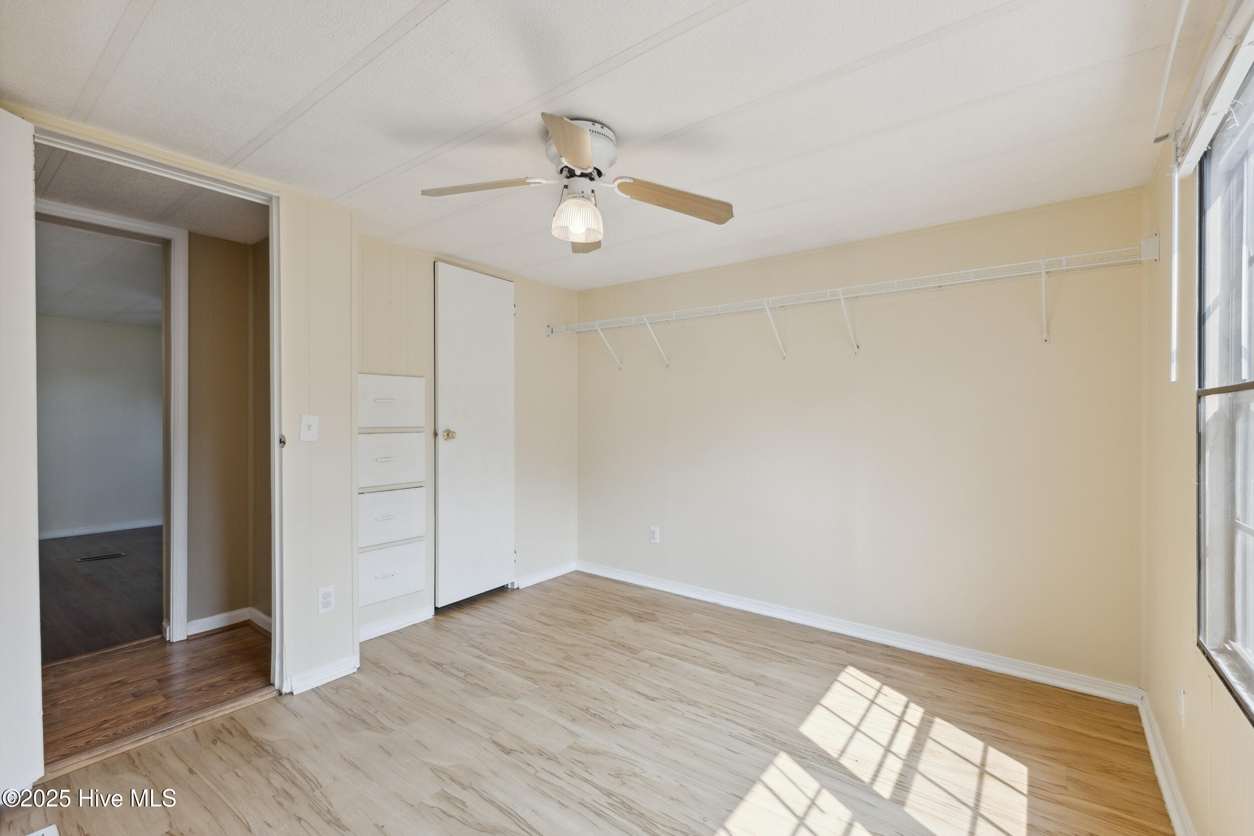 100511542 | Photo 19